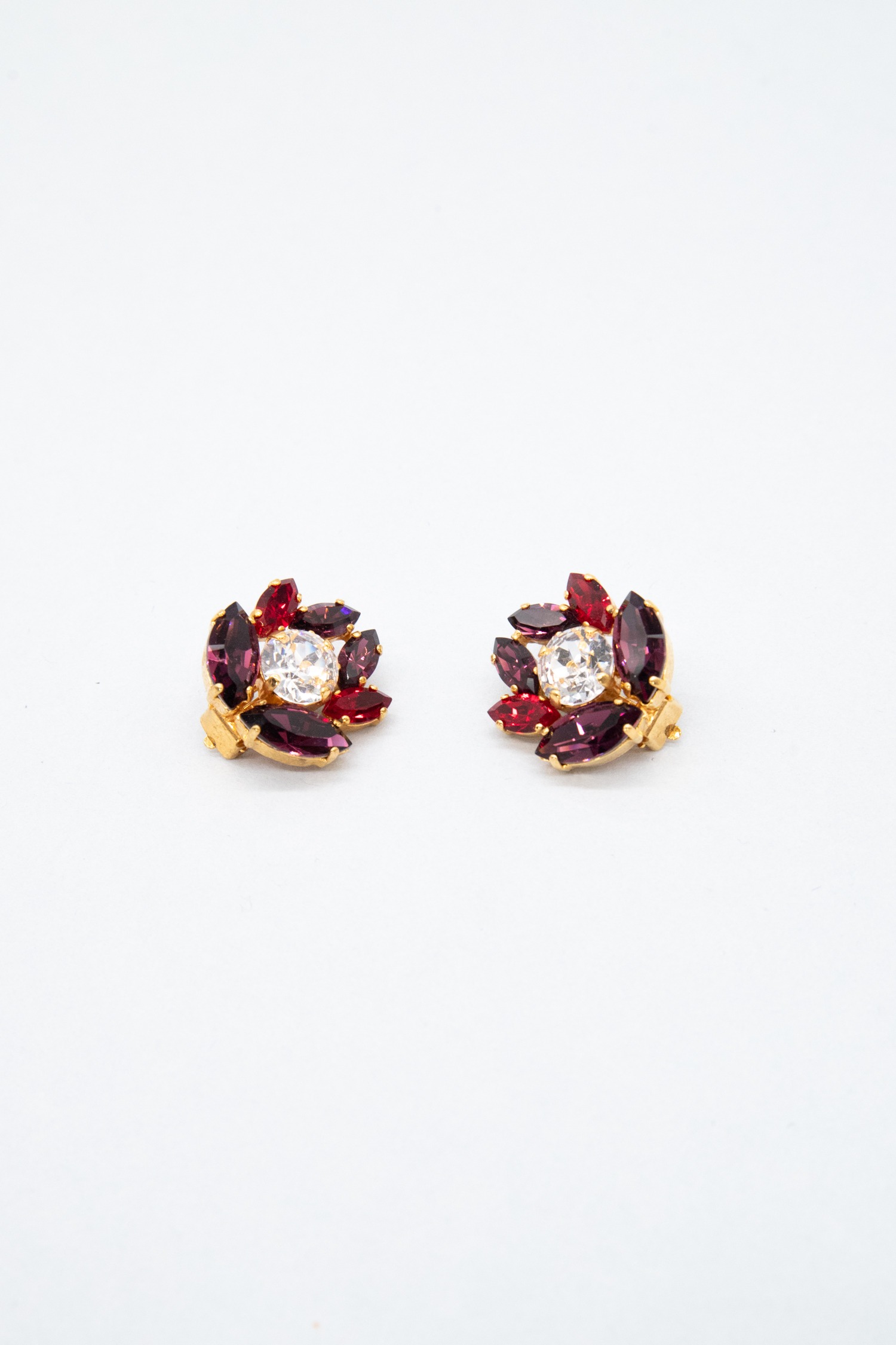 Dolce & Gabbana Ohrclips in Gold, Lila und Transparent