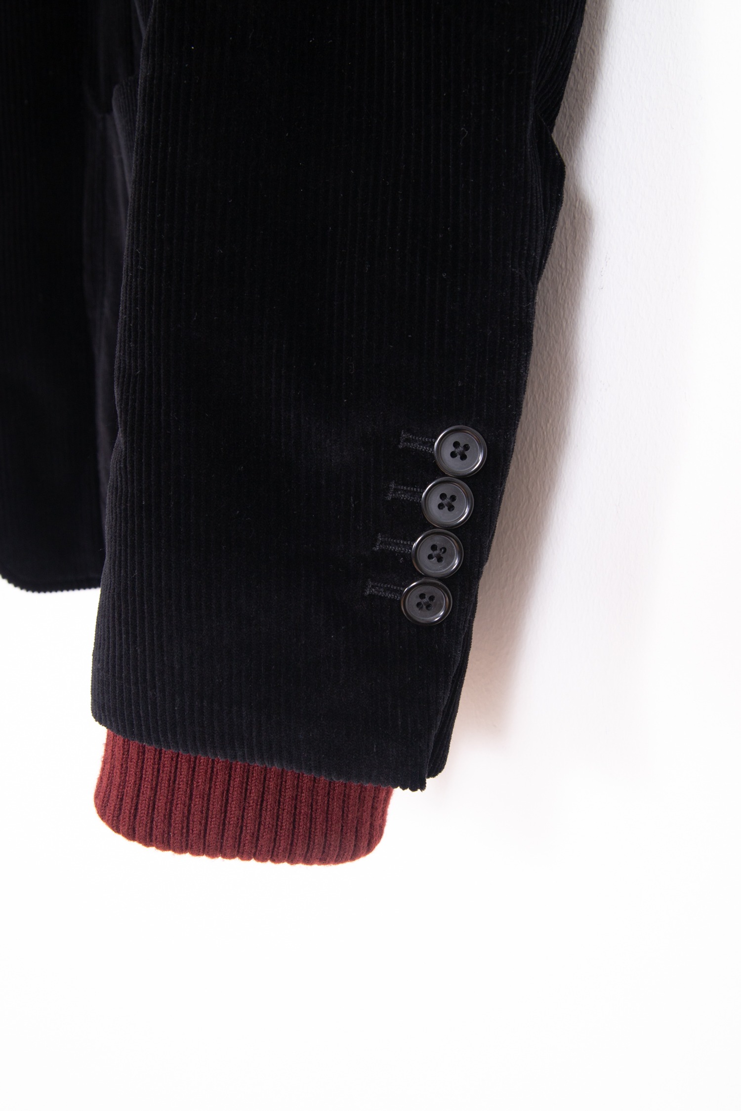 Dolce & Gabbana Kordsakko mit Stepp-Inlay in Schwarz und Bordeaux