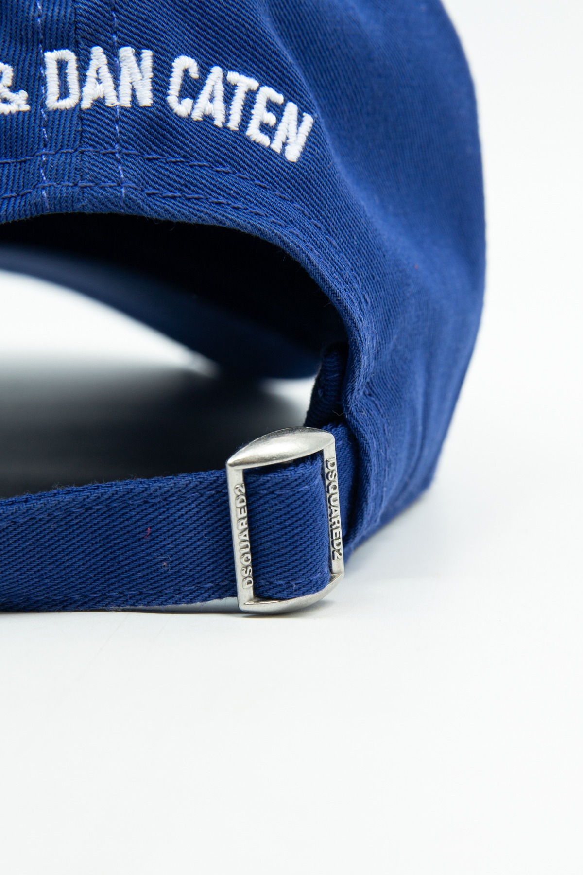 Dsquared Cap mit Logo-Stickerei in Blau und Weiß