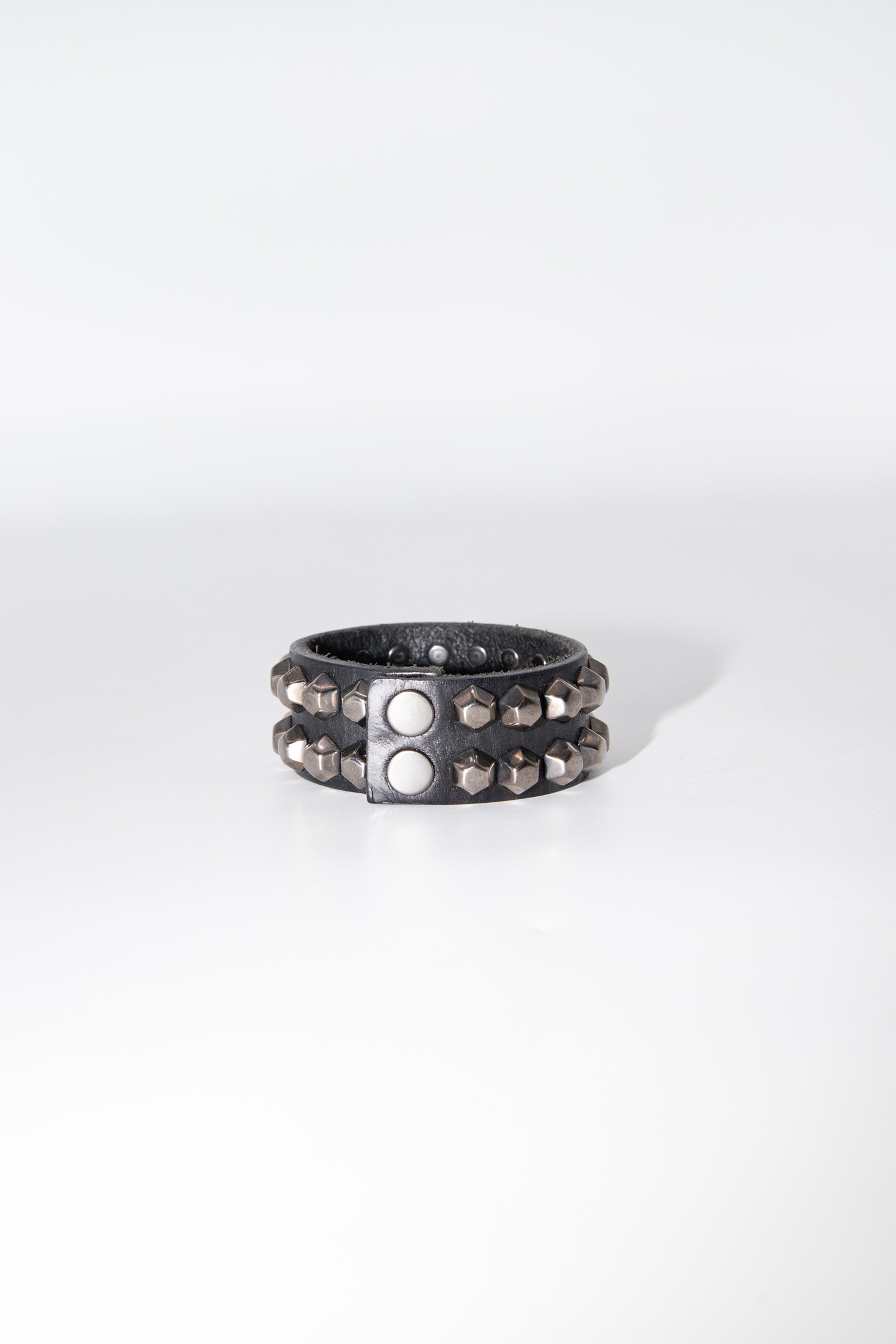 Dsquared Nietenarmband in Braun und Silber