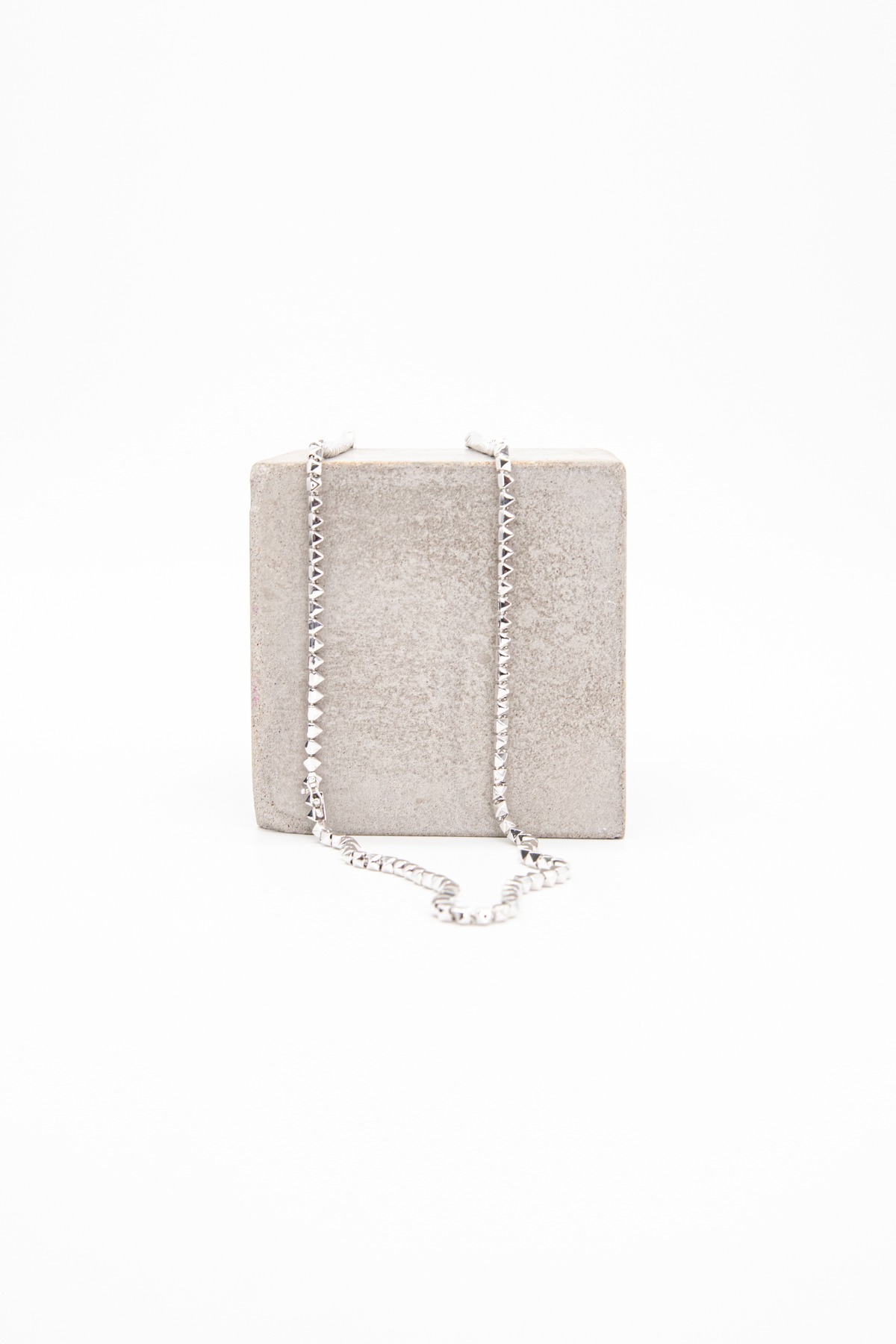Eddie Borgo "Pyramid" Halskette in Silber