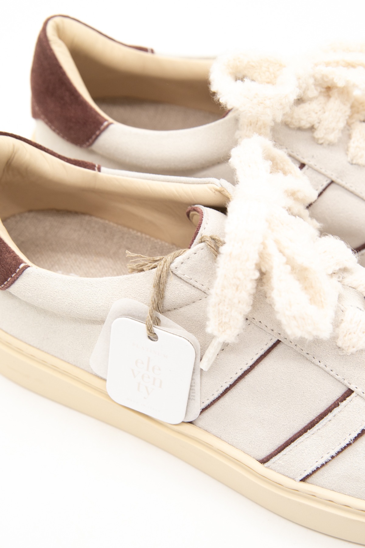 Eleventy Sneaker aus Veloursleder in Beige und Braun