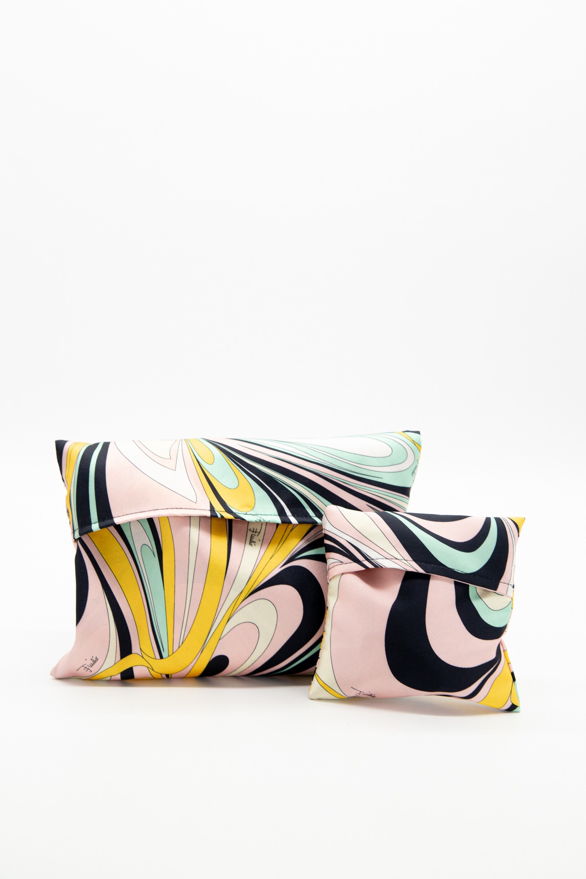 Pucci Travel Set in Rosa, Dunkelblau und Bunt