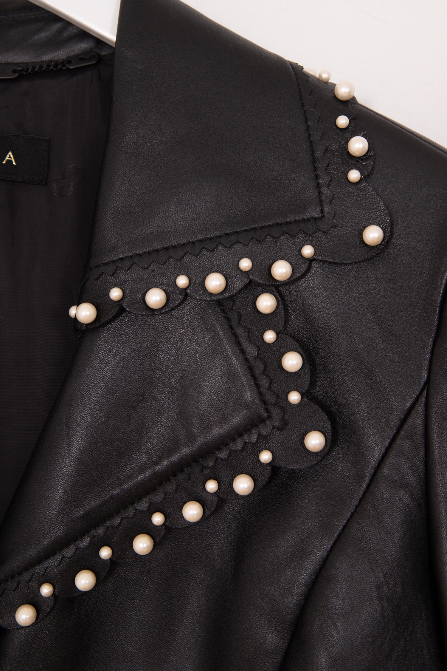 Escada Blazer aus Glattleder in Schwarz