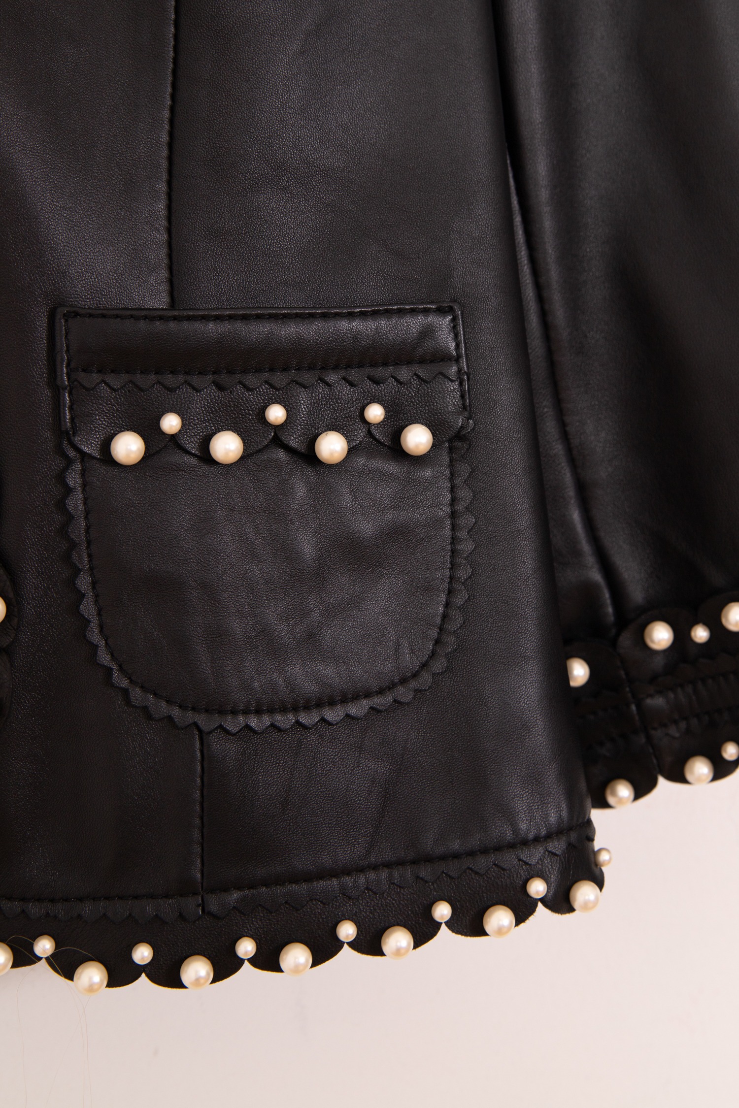 Escada Blazer aus Glattleder in Schwarz