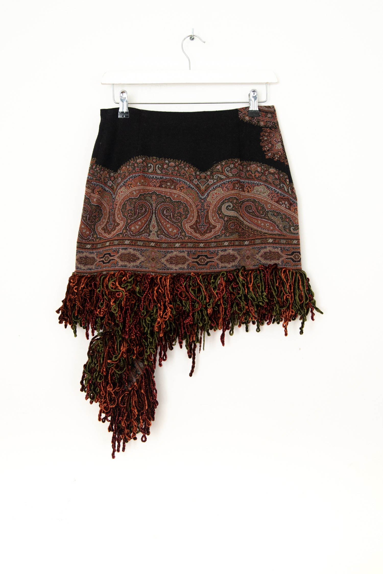 Etro Mini-Wickelrock mit Fransen in Schwarz und Bunt