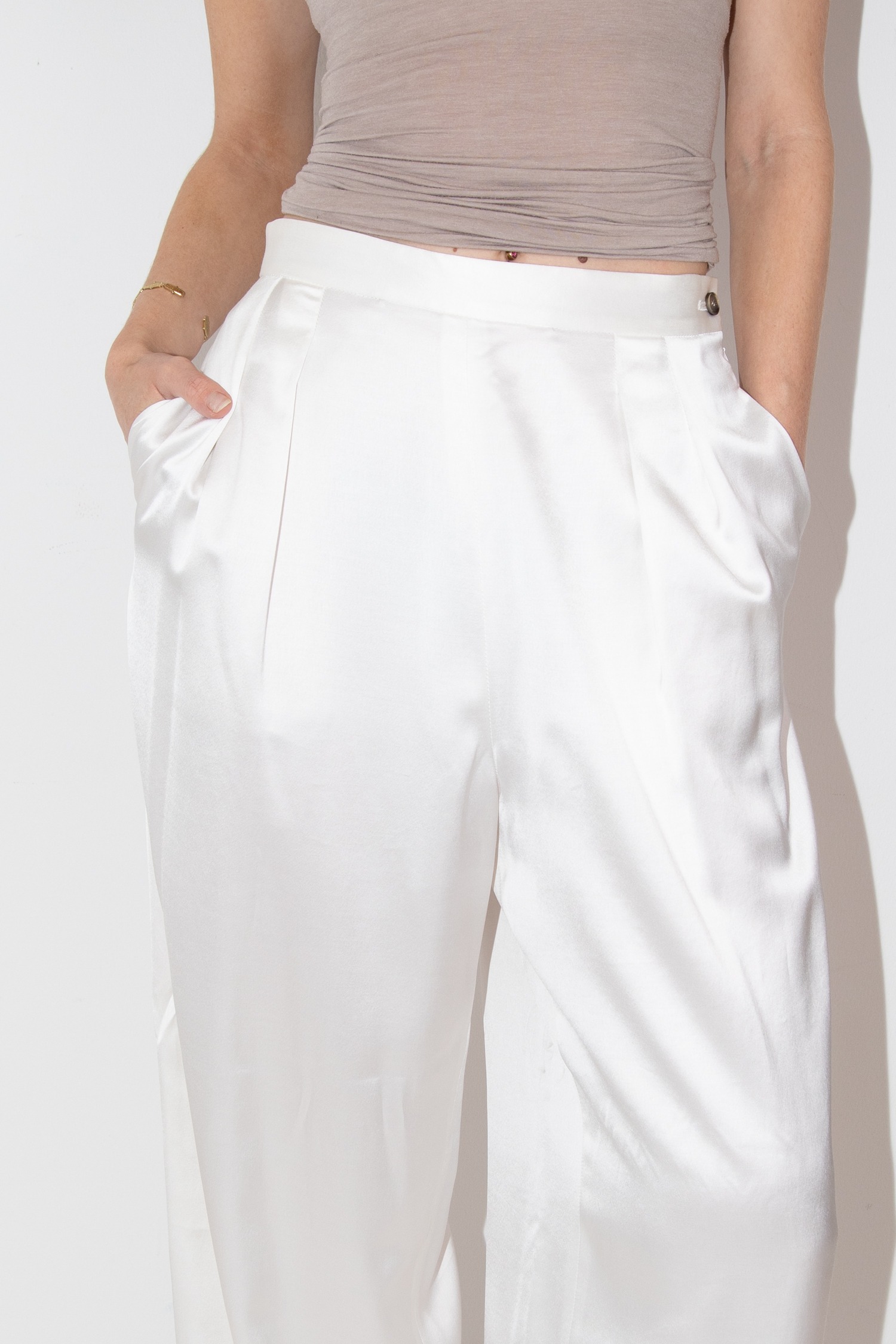 Fabiana Filippi Bundfaltenhose in Cremeweiß