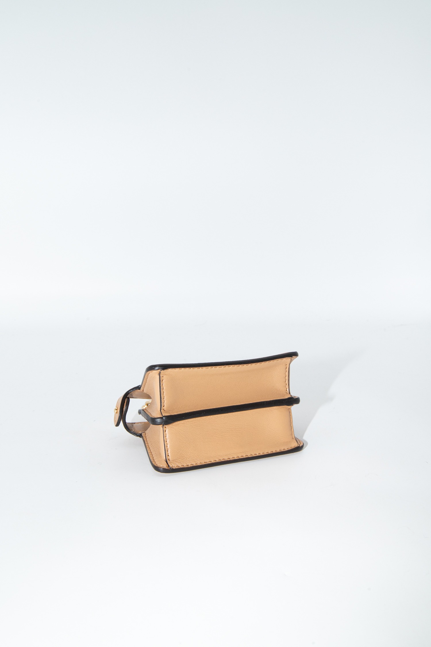 Fendi "Peekaboo" Micro Handtasche in Hellbraun und Gold