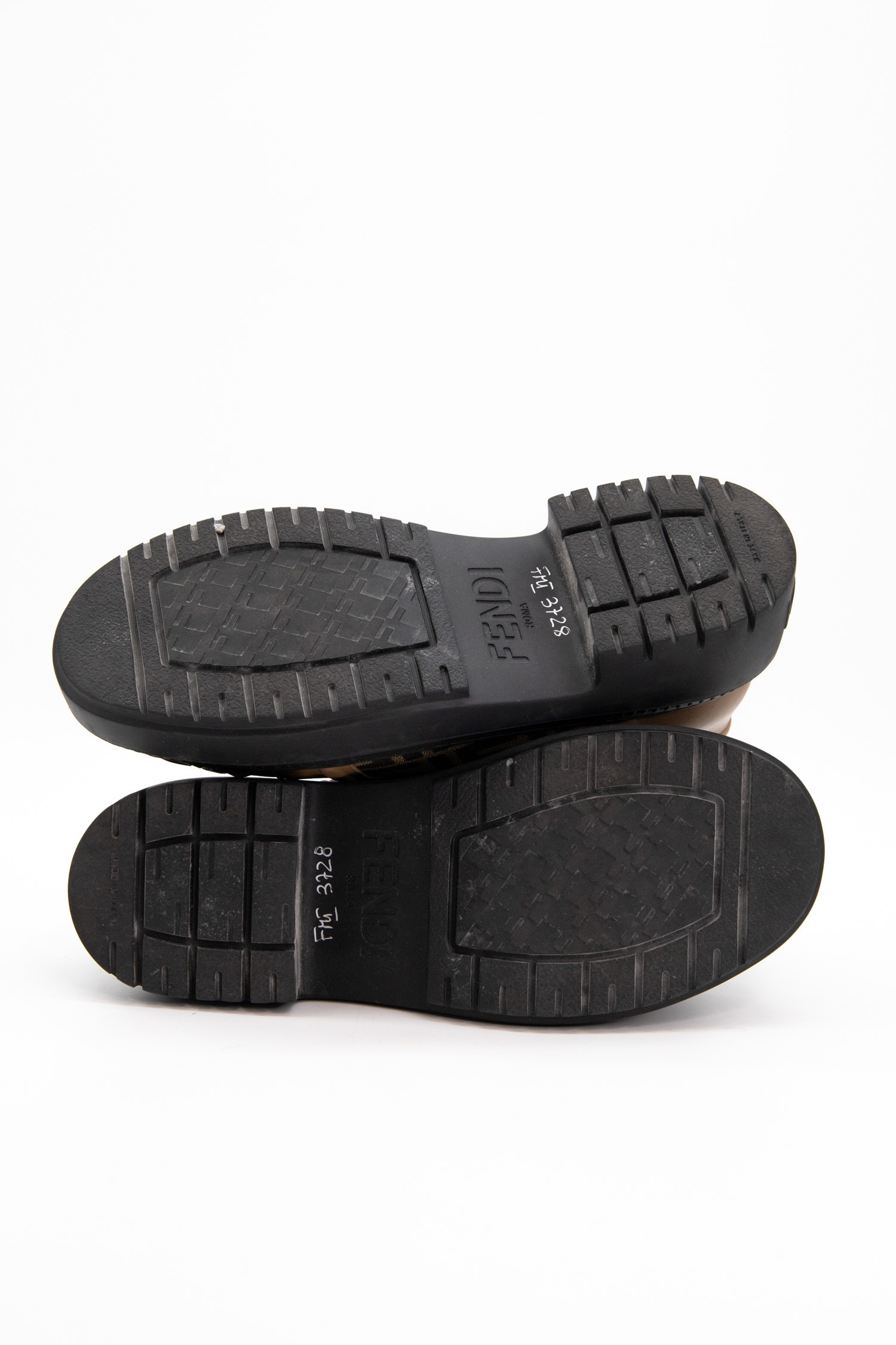 Fendi "Domino Martin" Stiefeletten in Braun und Anthrazit