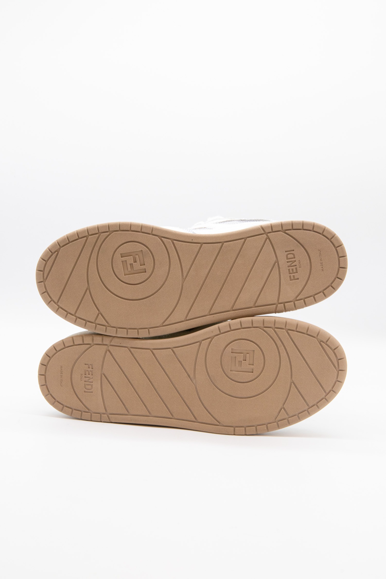 Fendi "Match" High-Top Sneaker in Weiß mit Strasssteinen