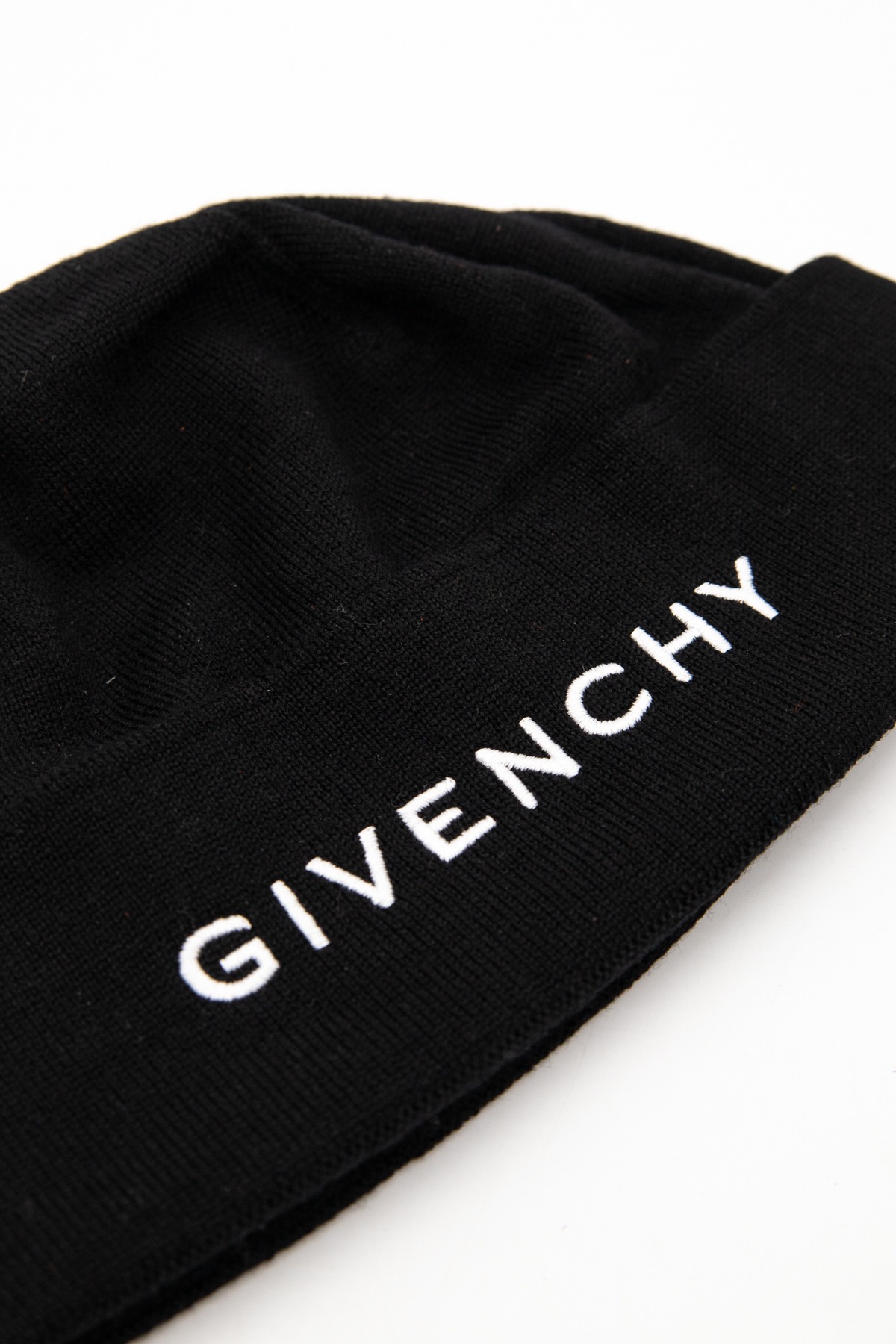 Givenchy Mütze in Schwarz und Weiß