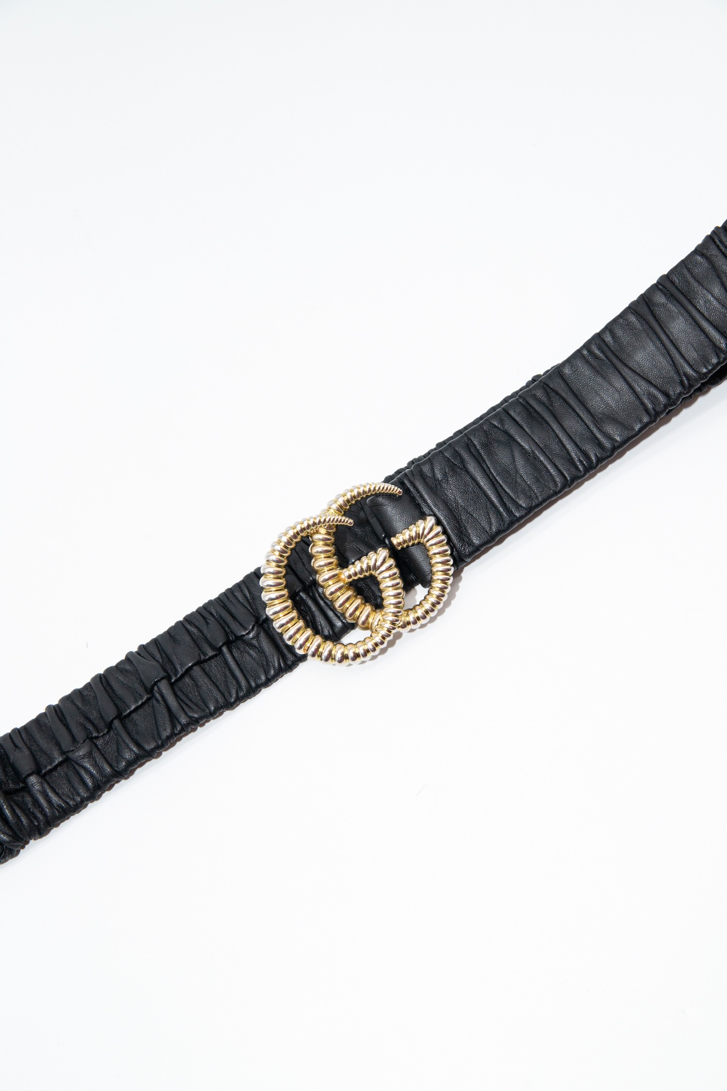 Gucci "GG-Marmont" elastischer Gürtel in Schwarz und Gold