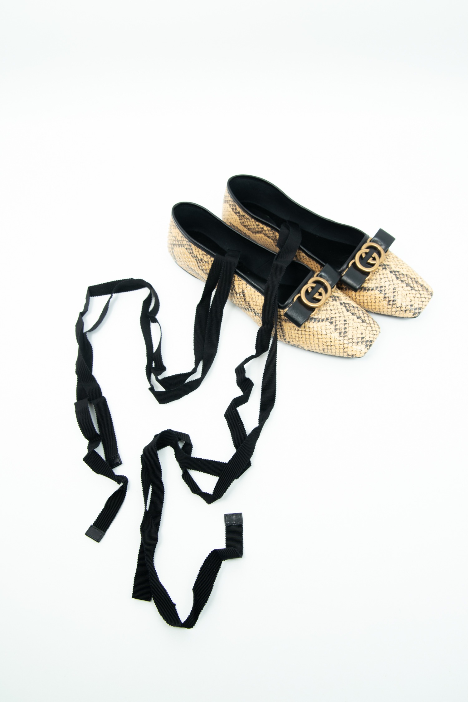 Gucci Ballerinas mit Schleifendetails aus Pythonleder