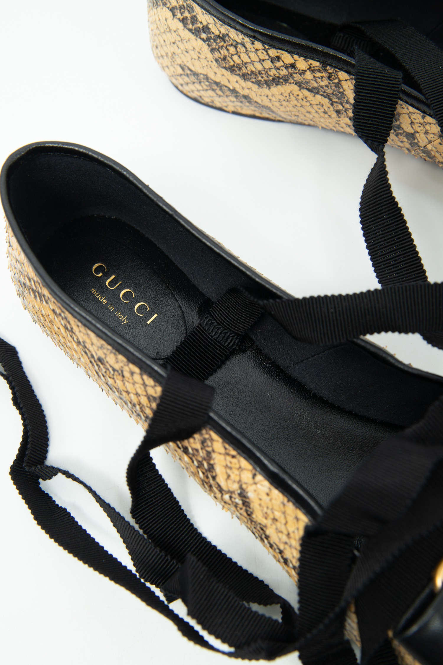 Gucci Ballerinas mit Schleifendetails aus Pythonleder