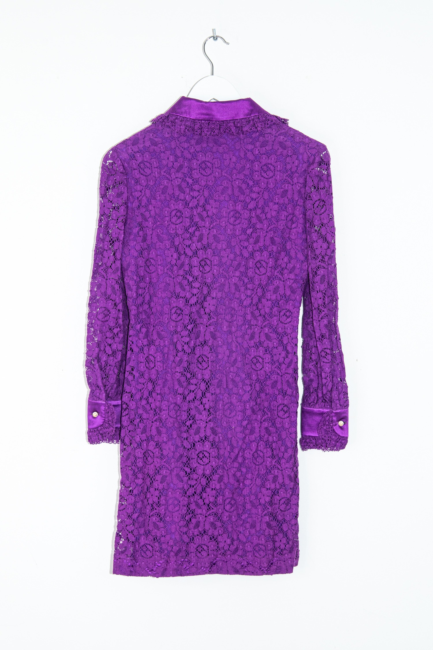 Gucci Minikleid mit Spitze und Rüschen in Lila