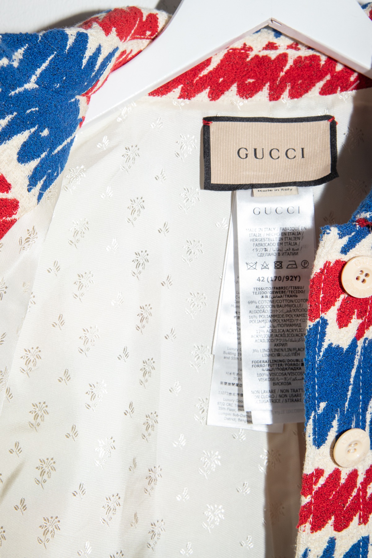 Gucci kurze Jacke in Ecru, Blau und Rot