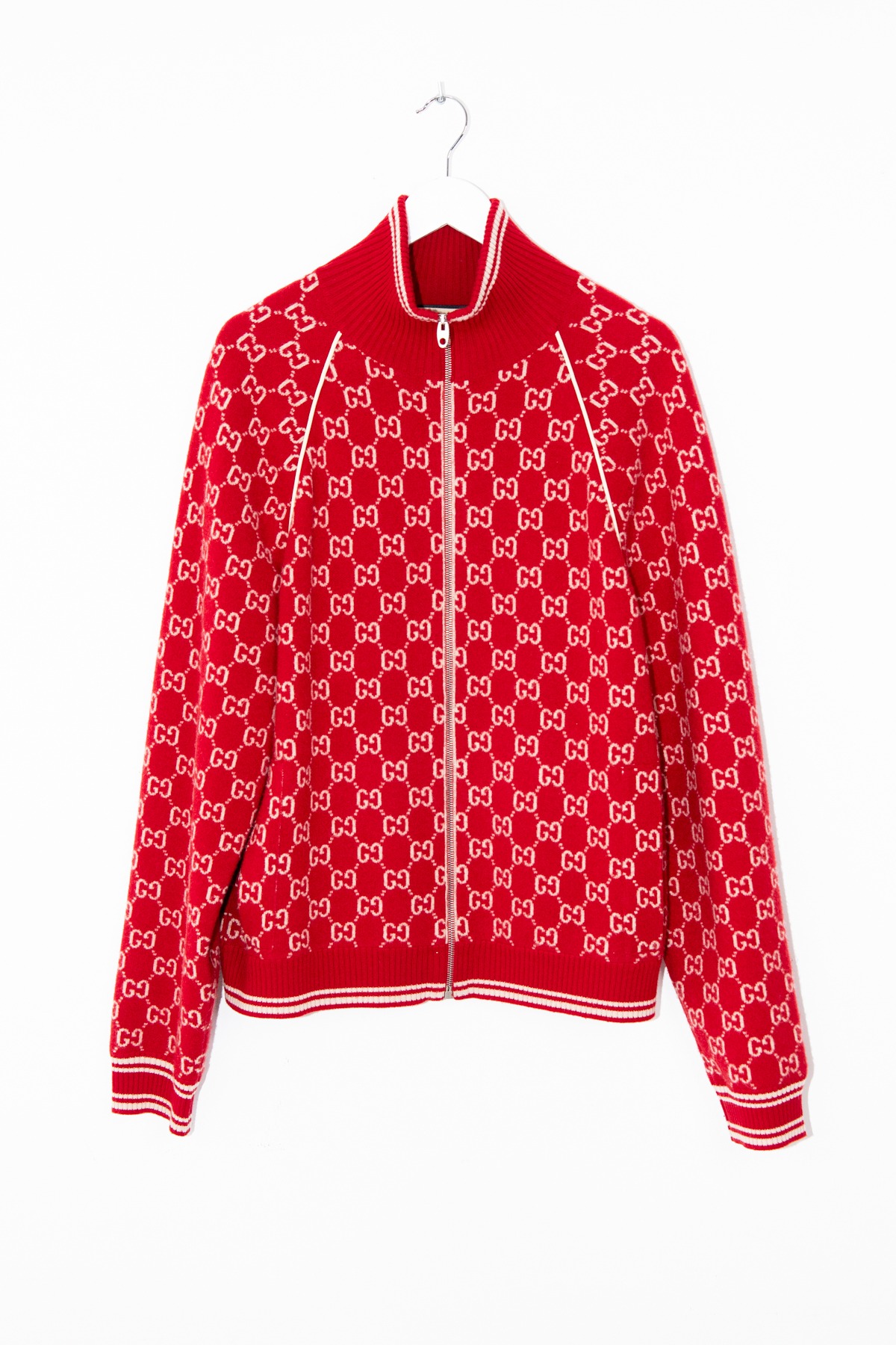 Gucci Strickjacke aus GG Jacquard in Rot und Ecru