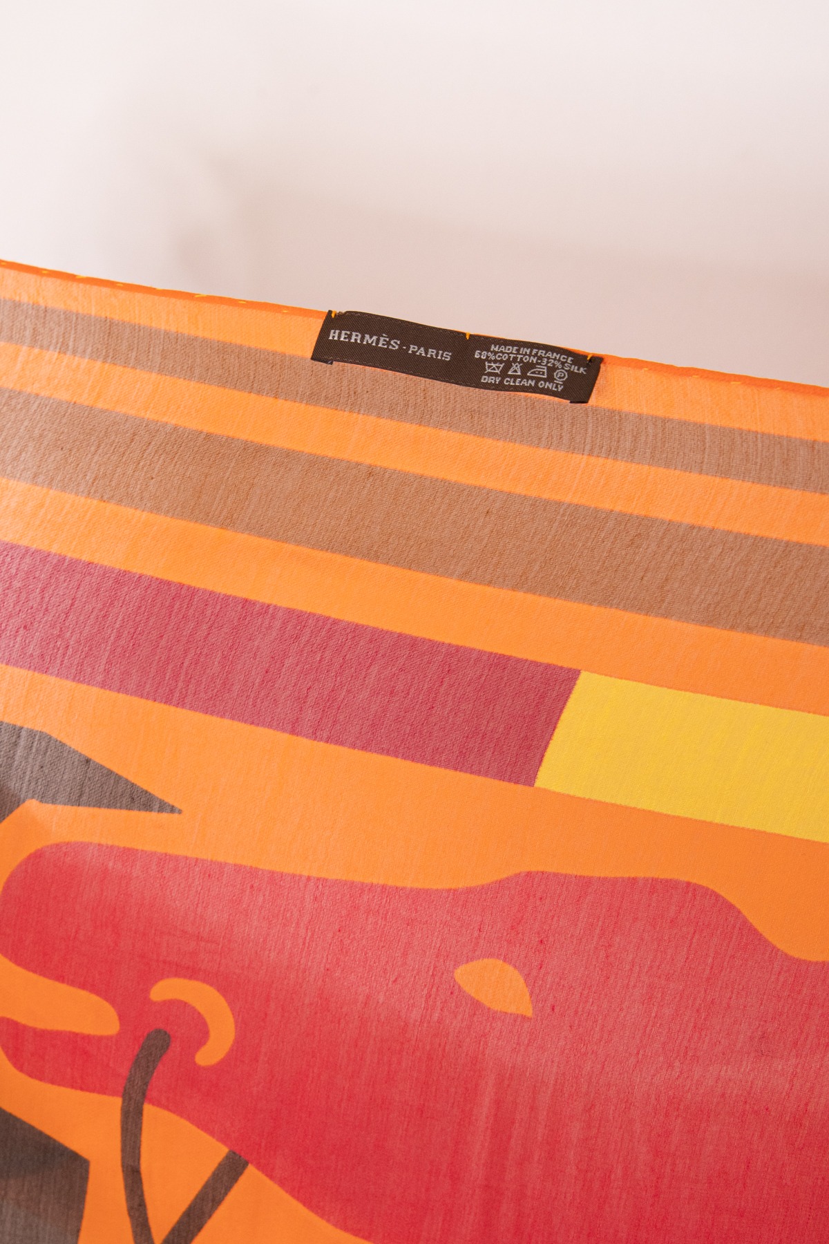 Hermès Tuch in Orange und Bunt