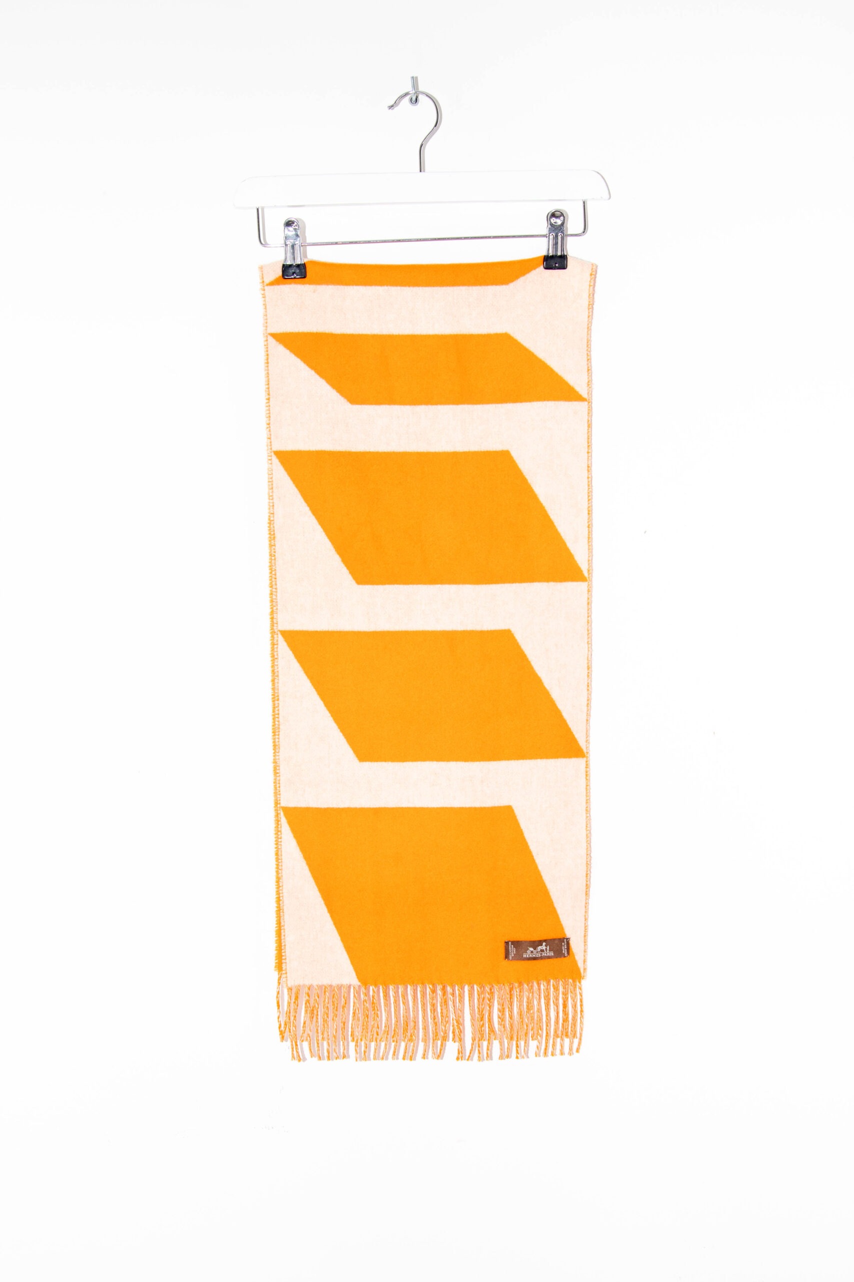 Hermès Schal mit grafischen Muster in Orange