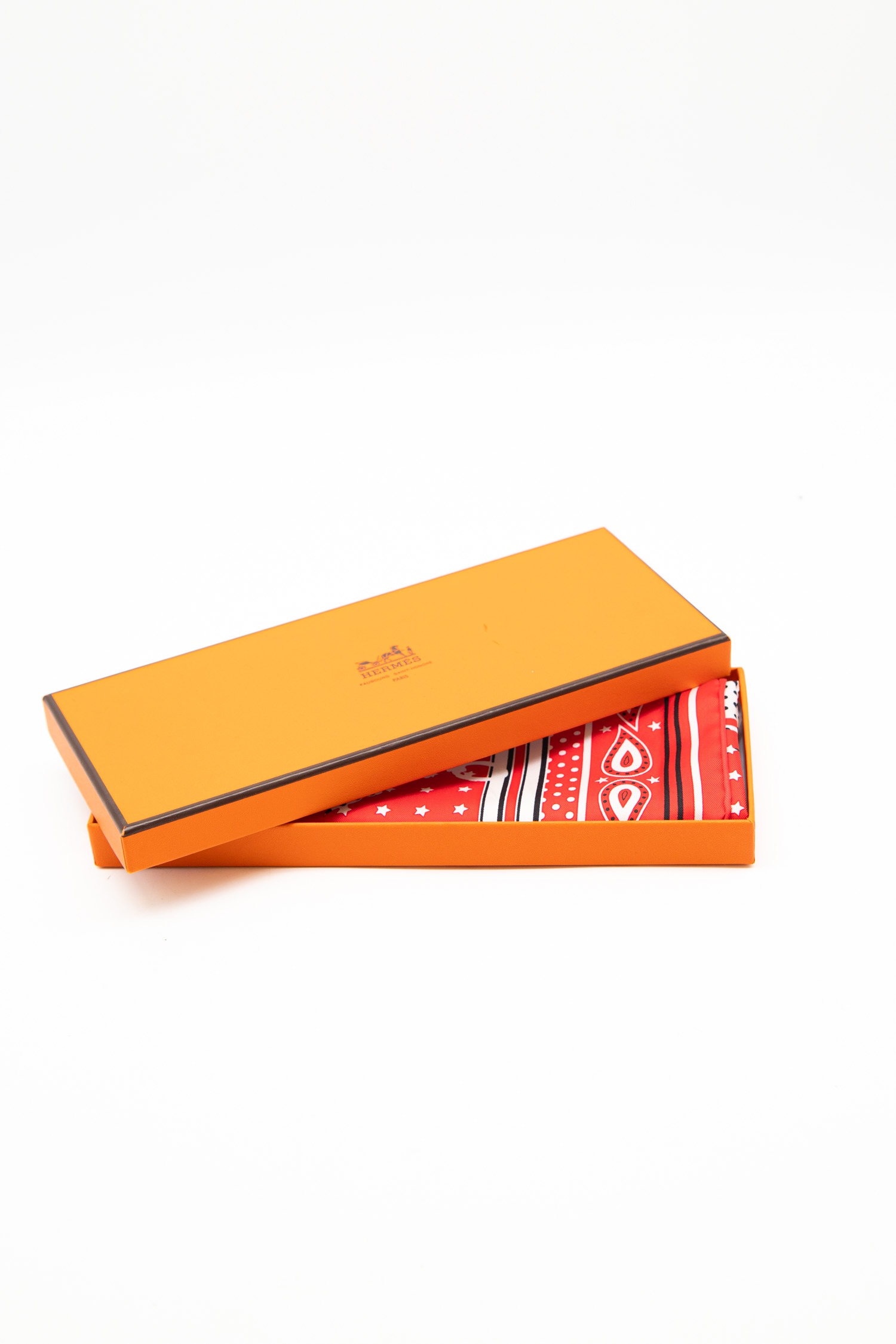 Hermès „Brides de Gala“ Seidentuch in Rot, Weiß und Schwarz