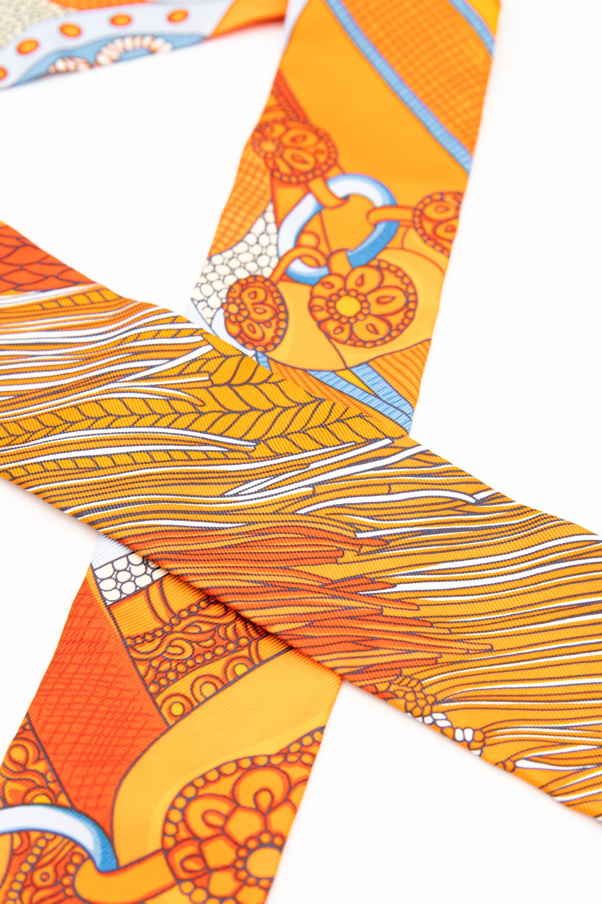 Hermès Twilly "Selle de Dignitaire" in Orange, Hellblau und Bunt