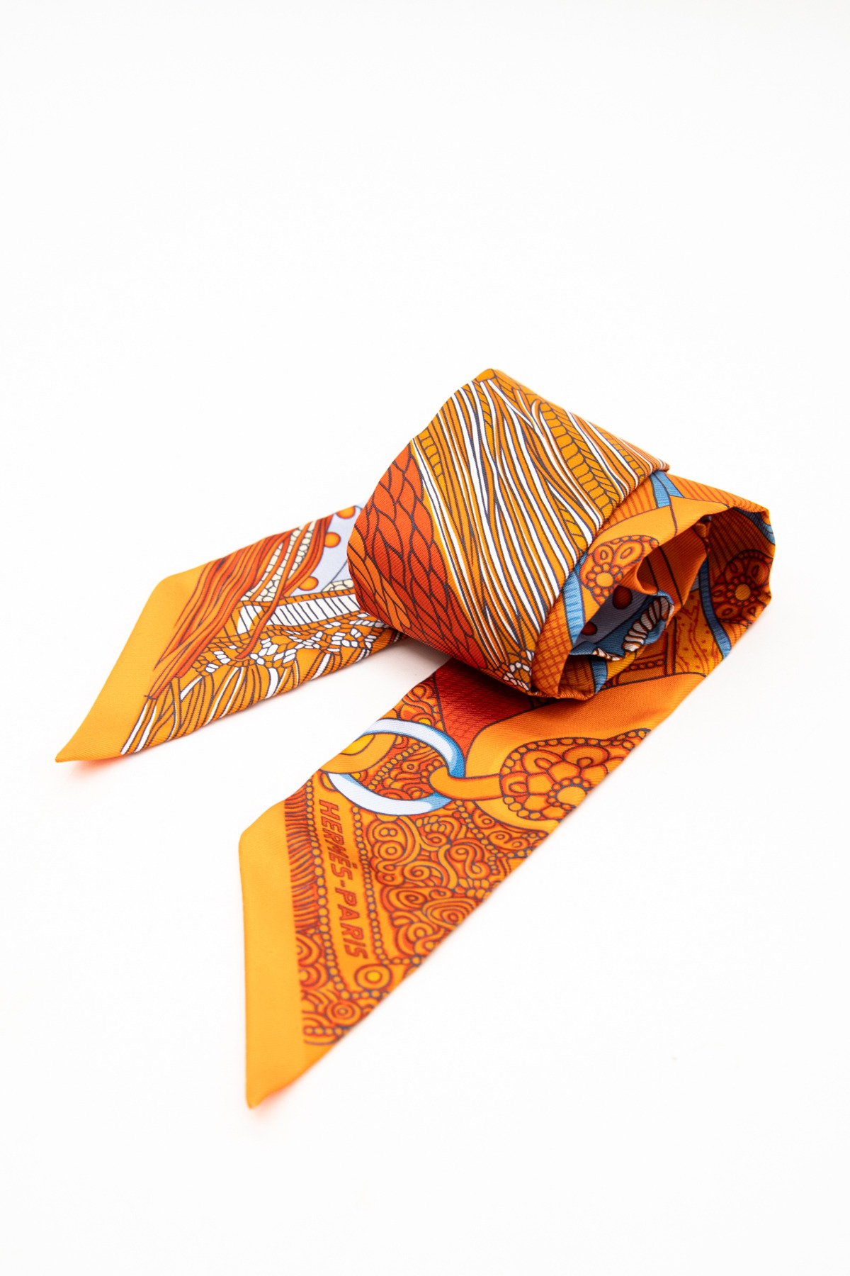 Hermès Twilly "Selle de Dignitaire" in Orange, Hellblau und Bunt
