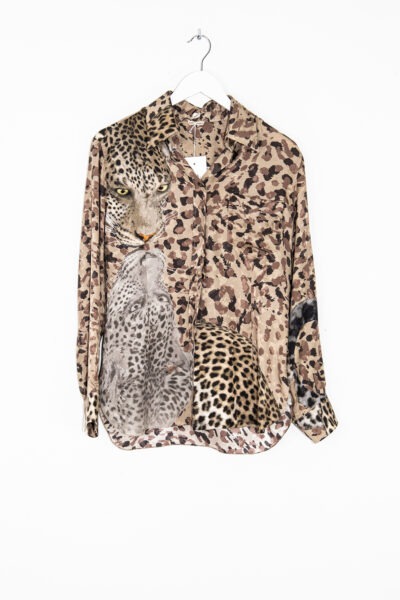 Hermès Bluse mit Leoparden-Print aus Seide in Beige