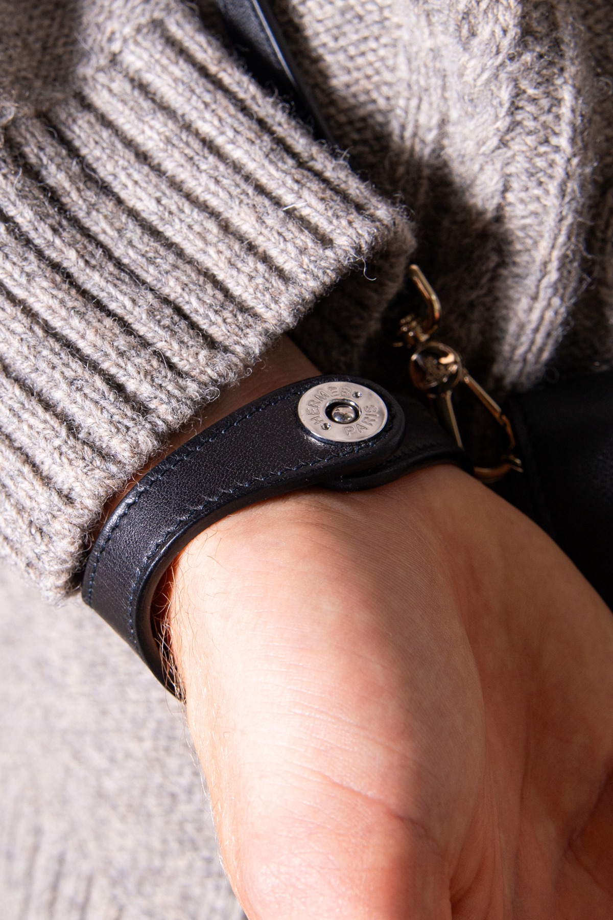 Hermès "Evelyne" Armband aus Leder in Schwarz