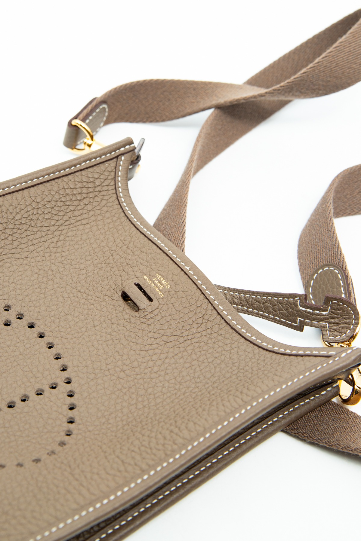Hermès "Evelyne 18" Umhängetasche in Taupe