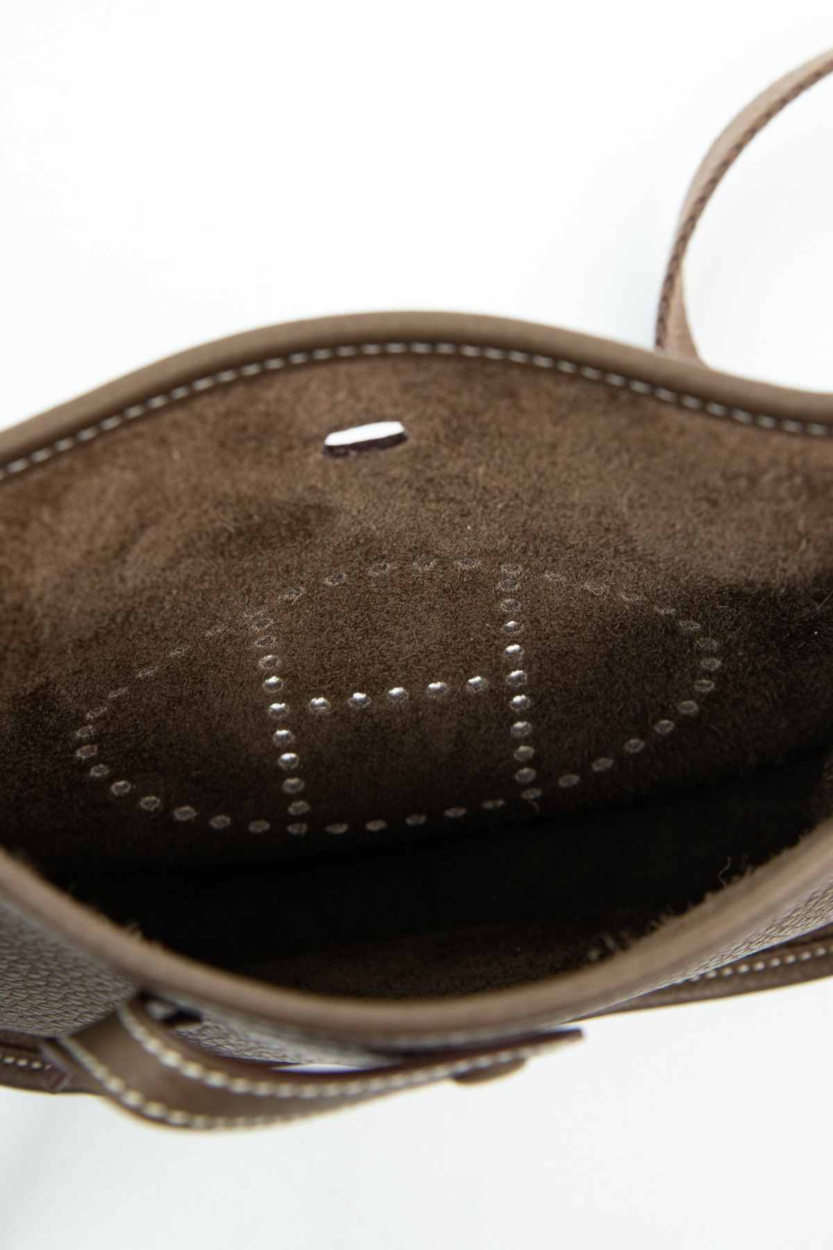 Hermès "Evelyne 18" Umhängetasche in Taupe
