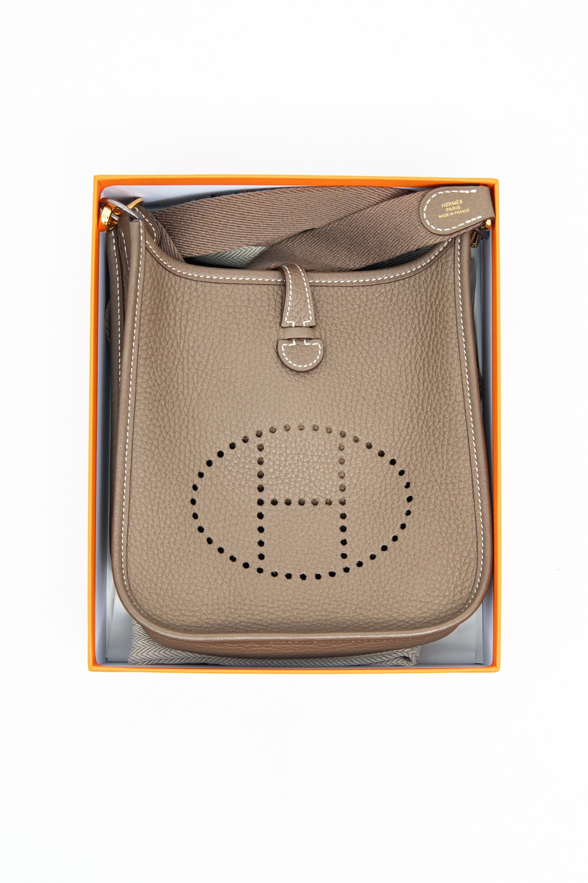 Hermès "Evelyne 18" Umhängetasche in Taupe