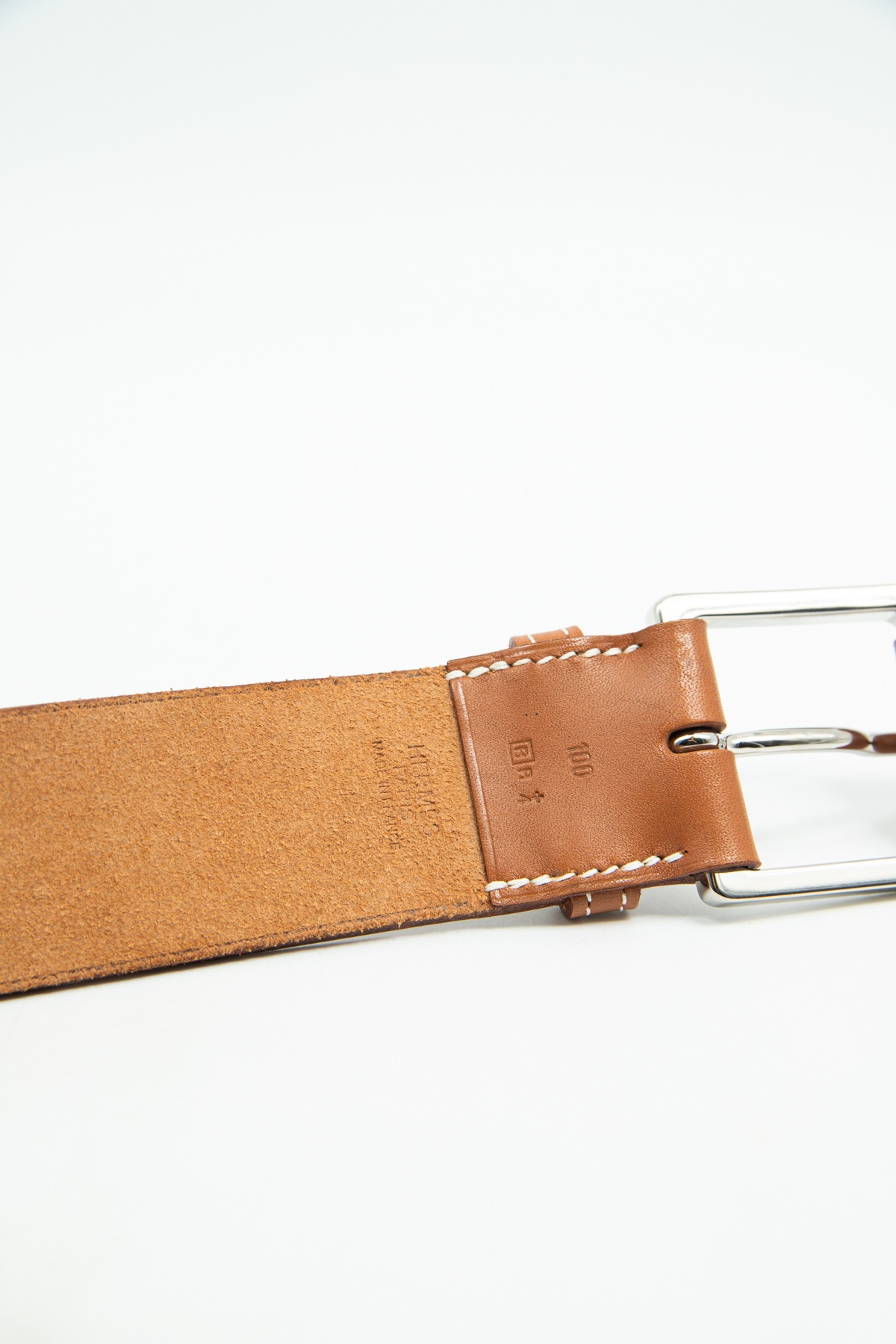 Hermès Gürtel aus Leder in Hellbraun und Silber