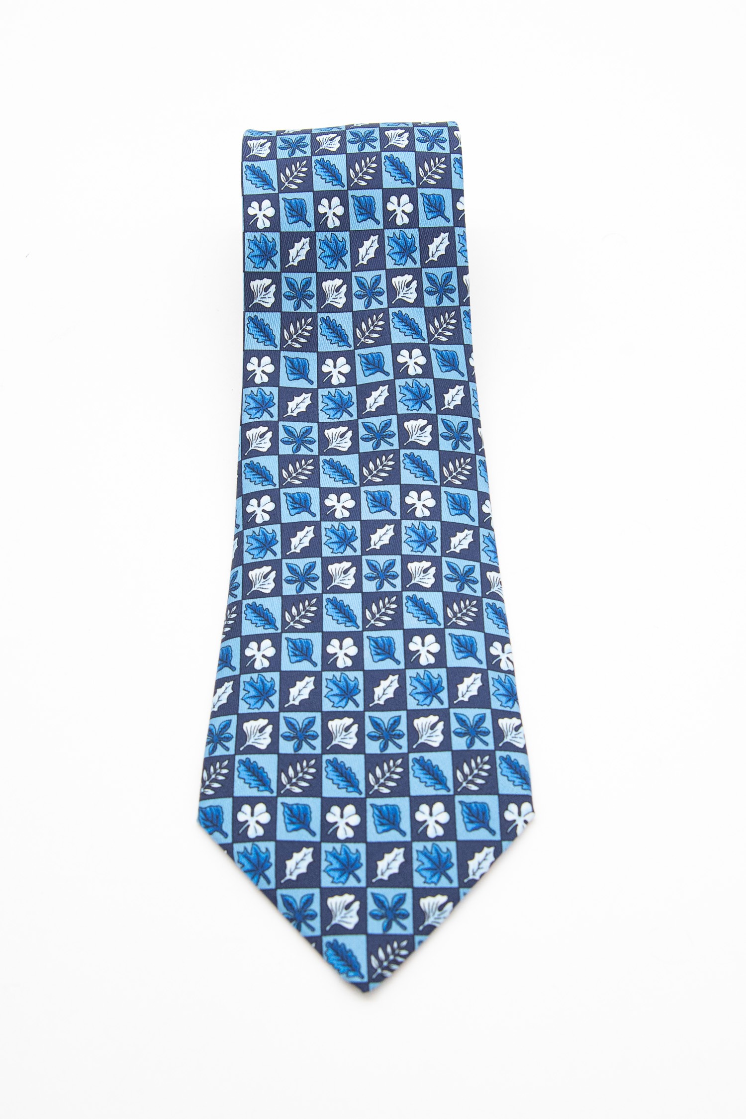 Hermès Krawatte mit Blättermuster in Hell- und Dunkelblau