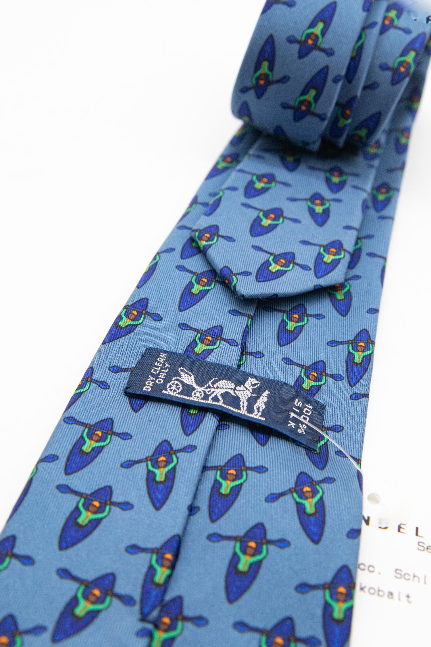 Hermès Krawatte mit Kanufahrer Muster in Blau und Dunkelblau