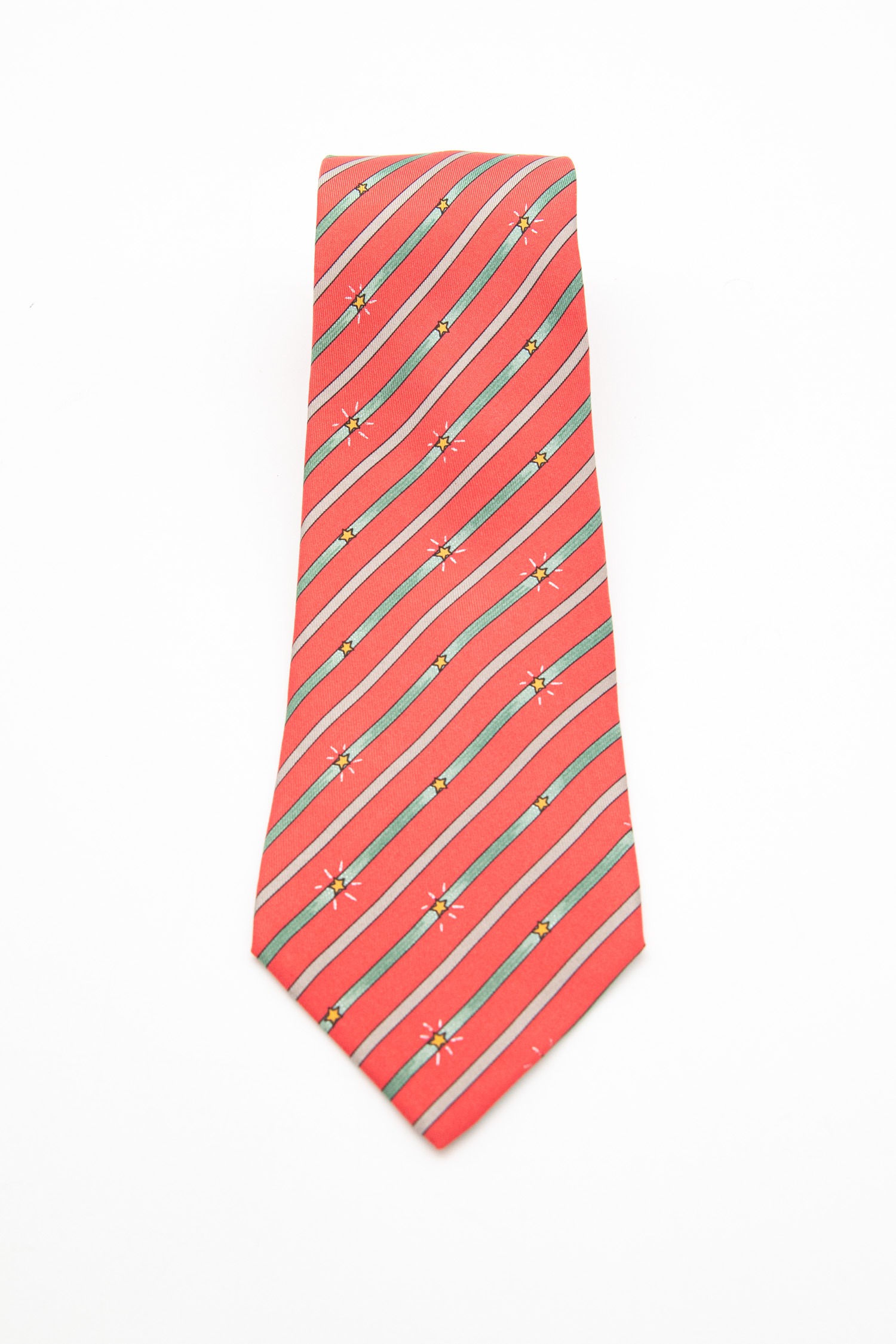 Hermès Krawatte mit Streifen und Sternen in Rot