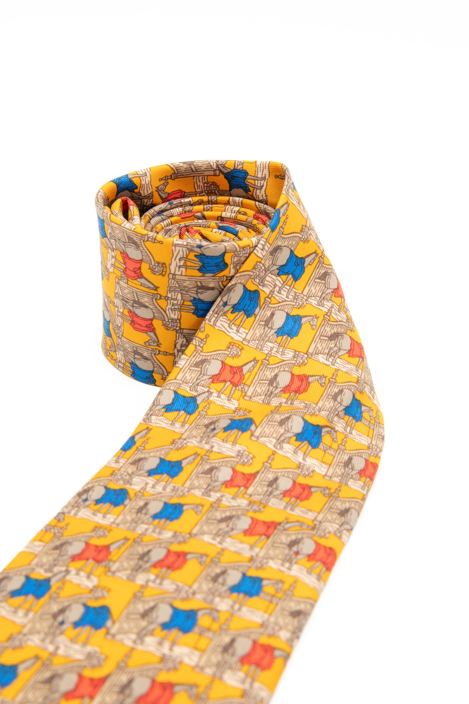 Hermès Krawatte mit Pferden in Ocker