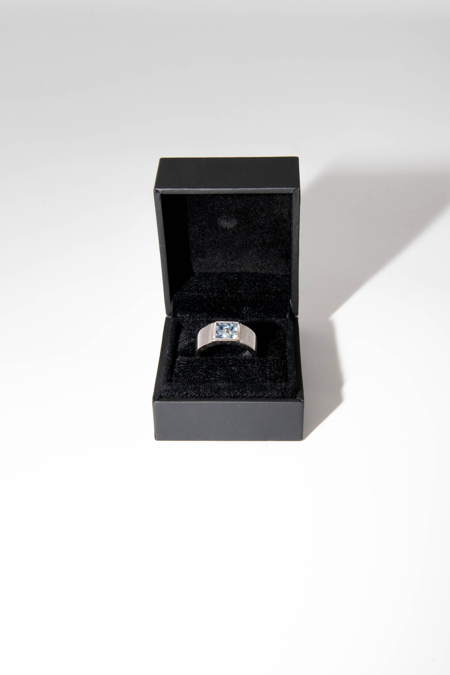 hermes-herren-damen-accessoires-ring-safire-orion-mit-stein-hellblau