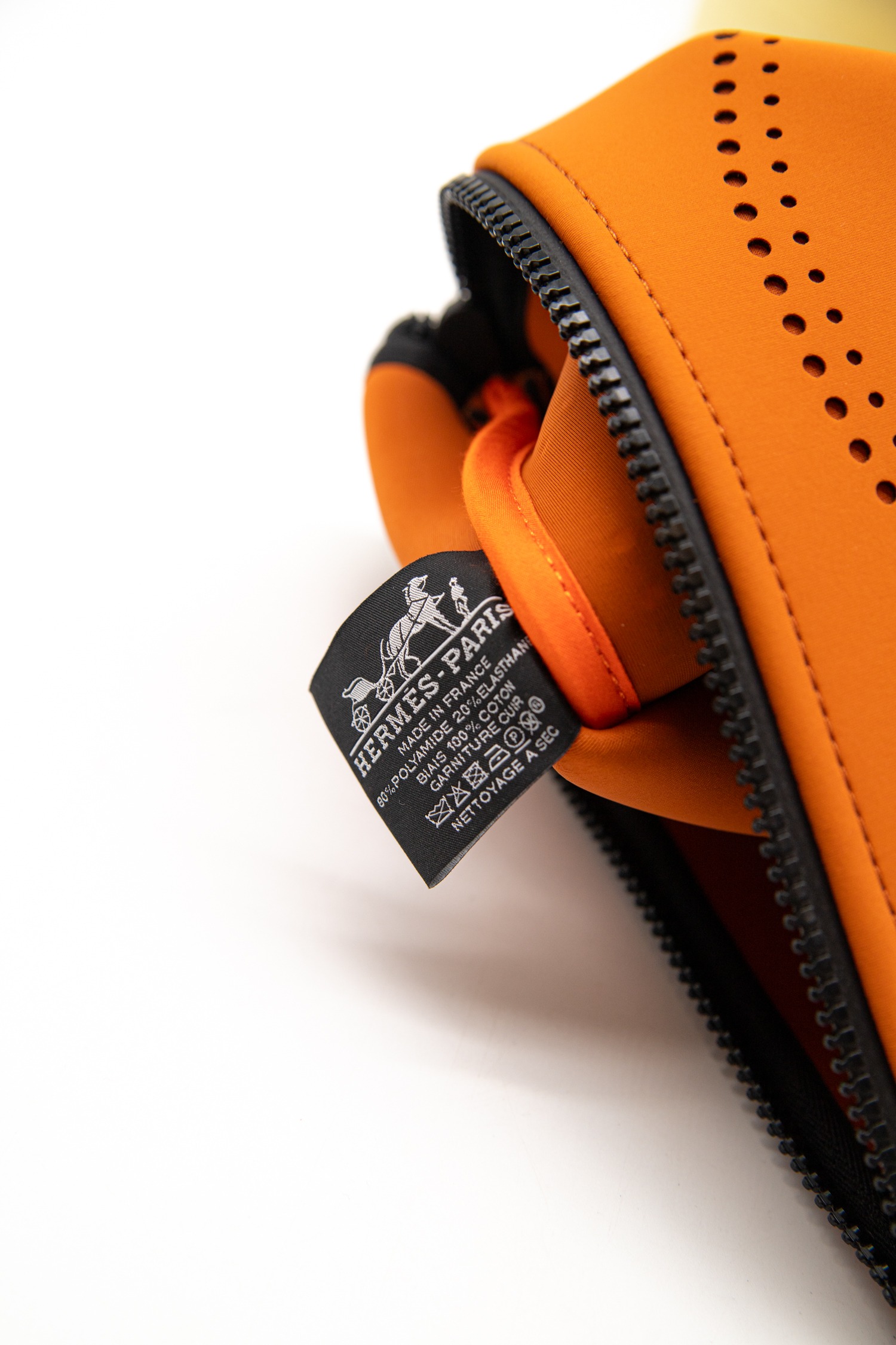 Hermès "Neobain Waves" Kosmetiktasche in Orange