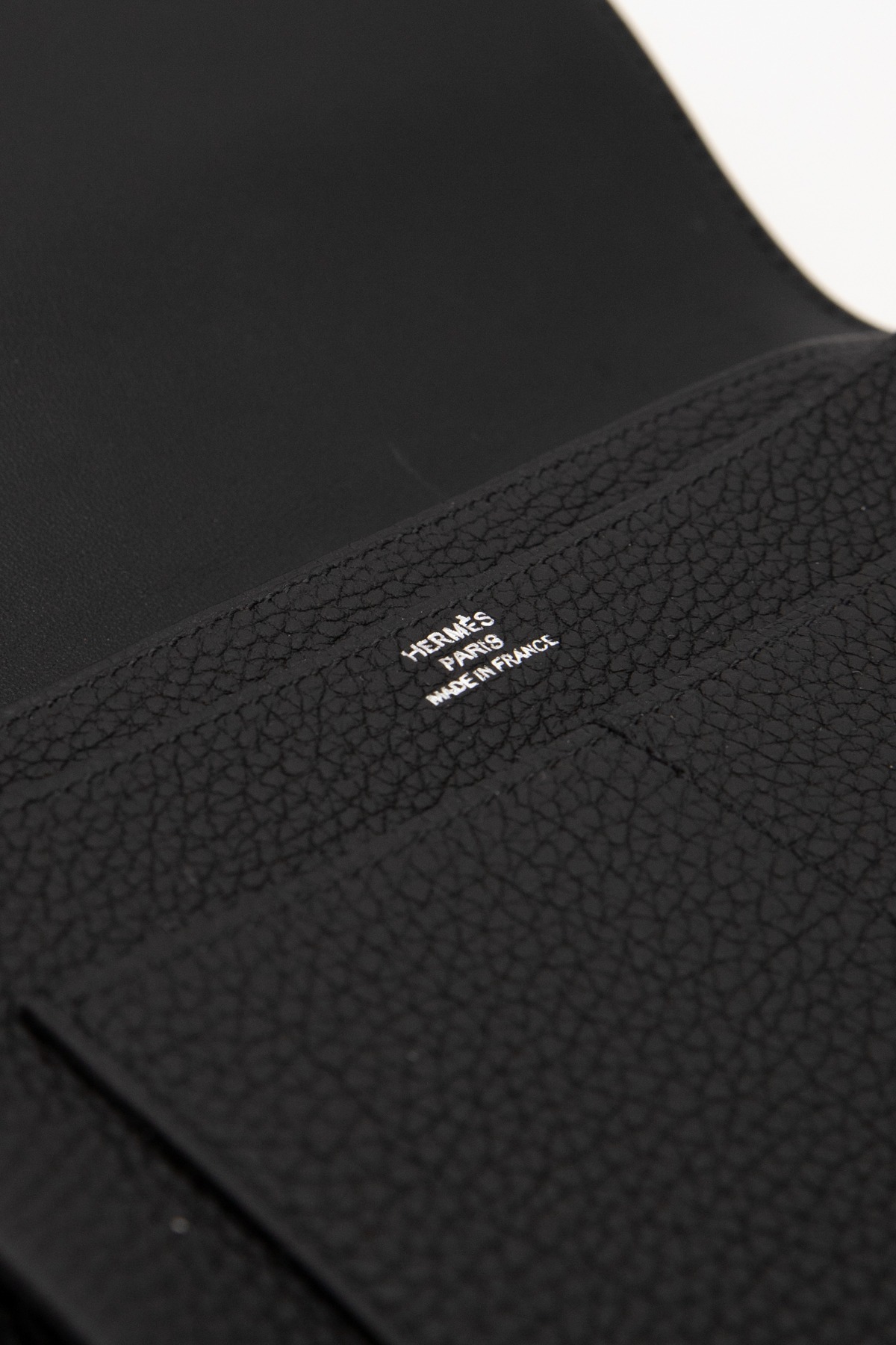 Hermès "Dogon Duo Wallet" Portemonnaie in Schwarz und Silber