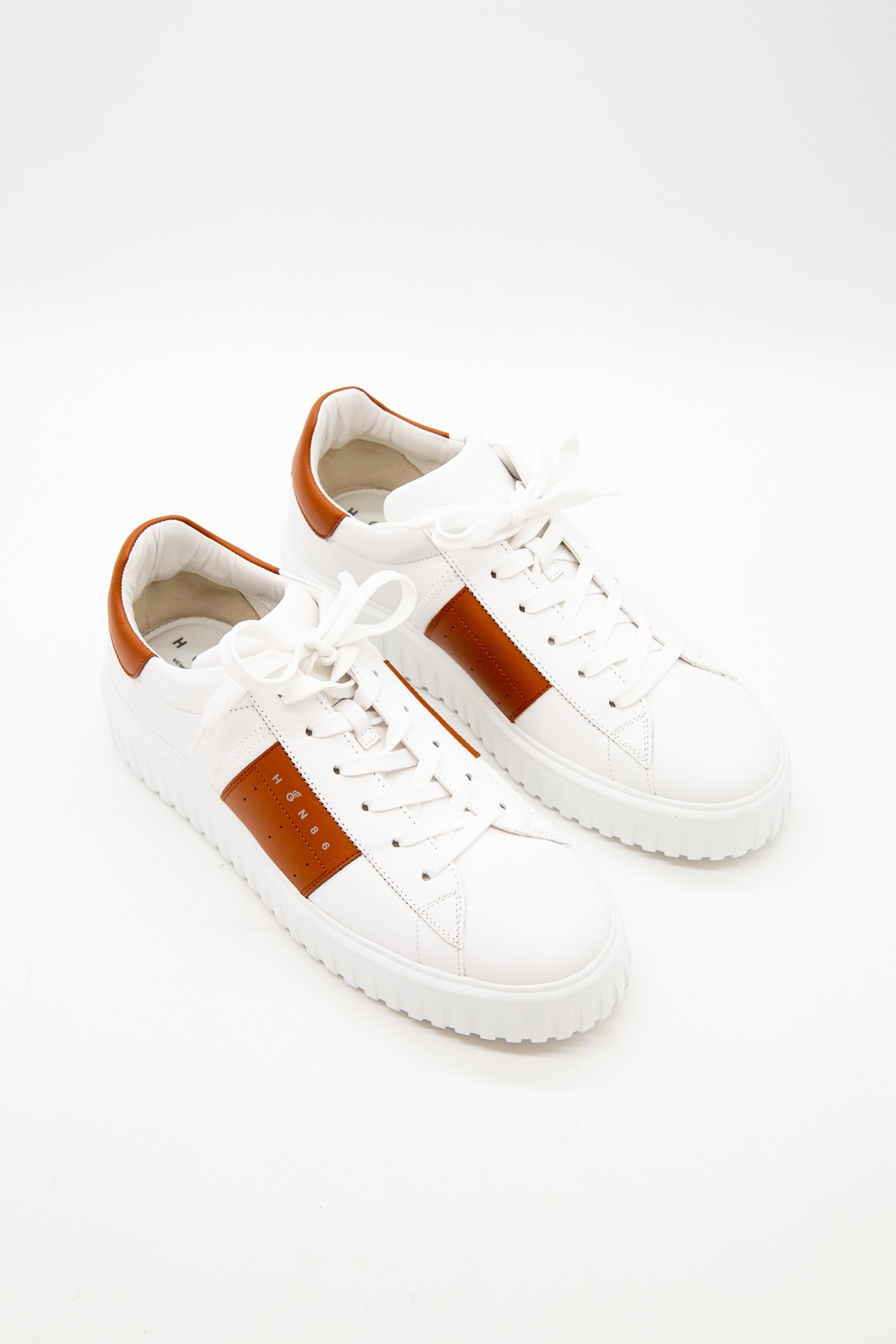 Hogan Sneaker in Weiß und Hellbraun