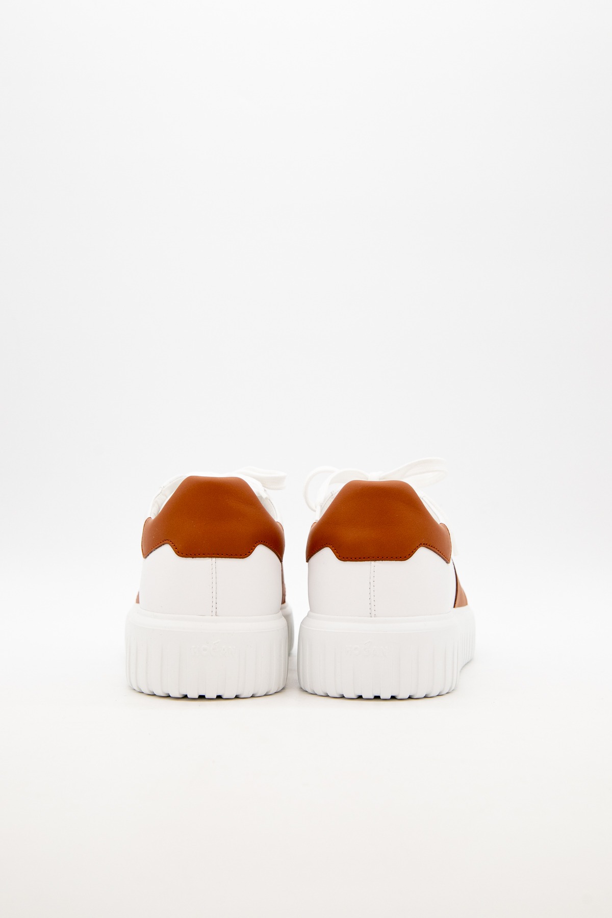 Hogan Sneaker in Weiß und Hellbraun