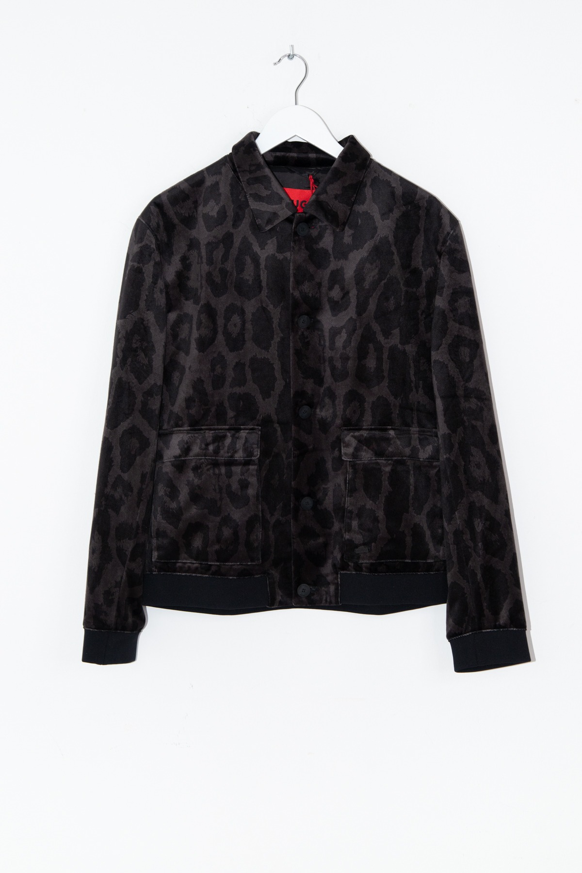 Hugo "Hayson" Jacke mit Leomuster in Anthrazit und Schwarz