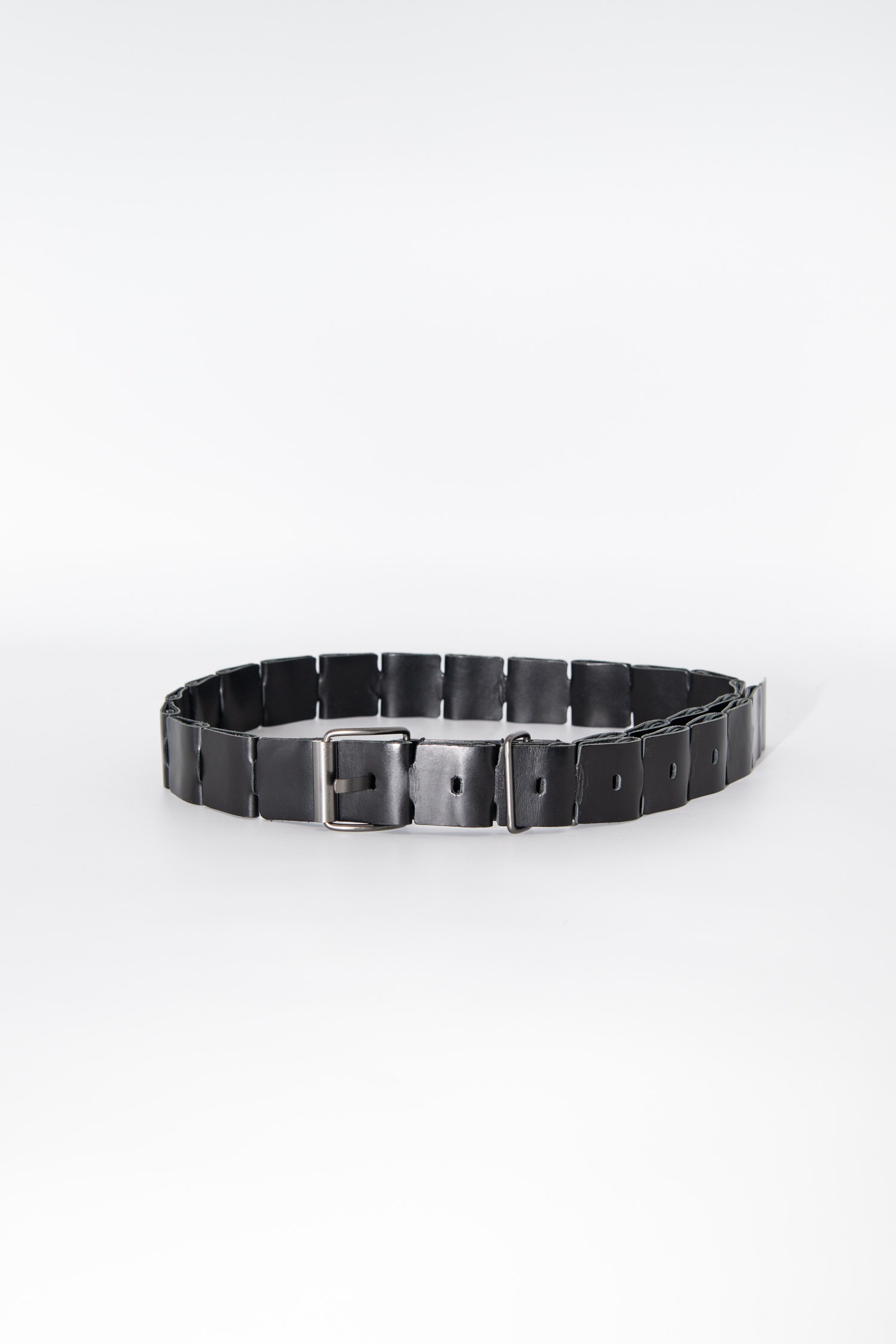 Issey Miyake Ledergürtel in Schwarz