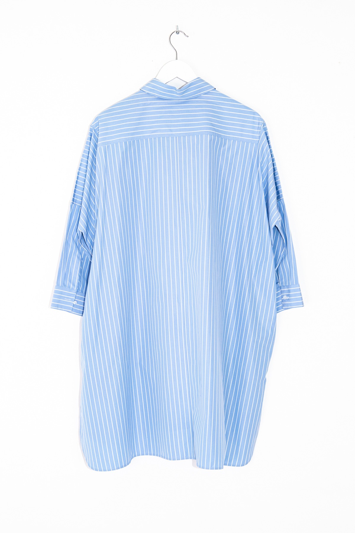 Jil Sander "Sunday Stripes" Hemdblusenkleid in Hellblau und Weiß