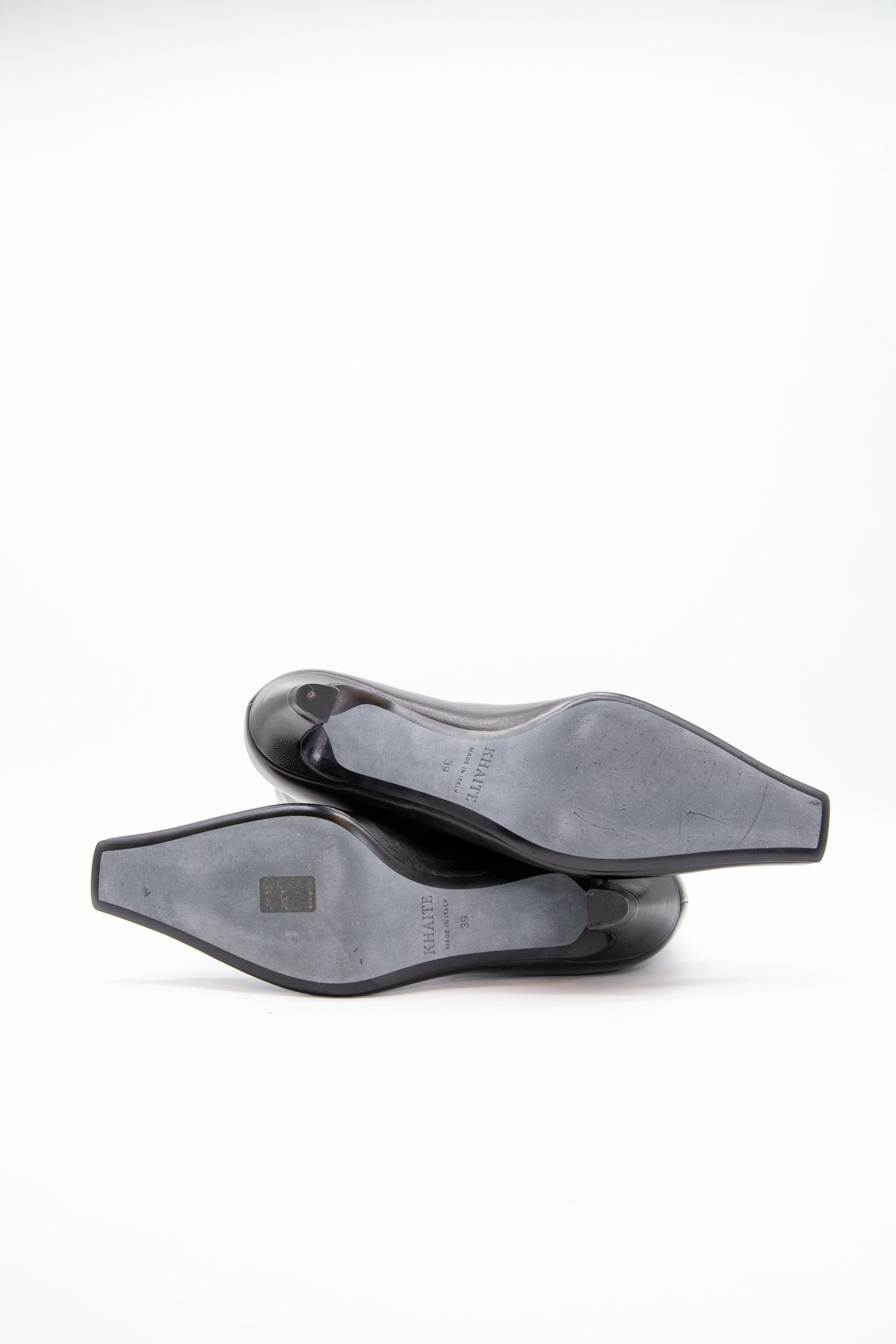 Khaite "Arizona" Stiefeletten aus Leder in Schwarz