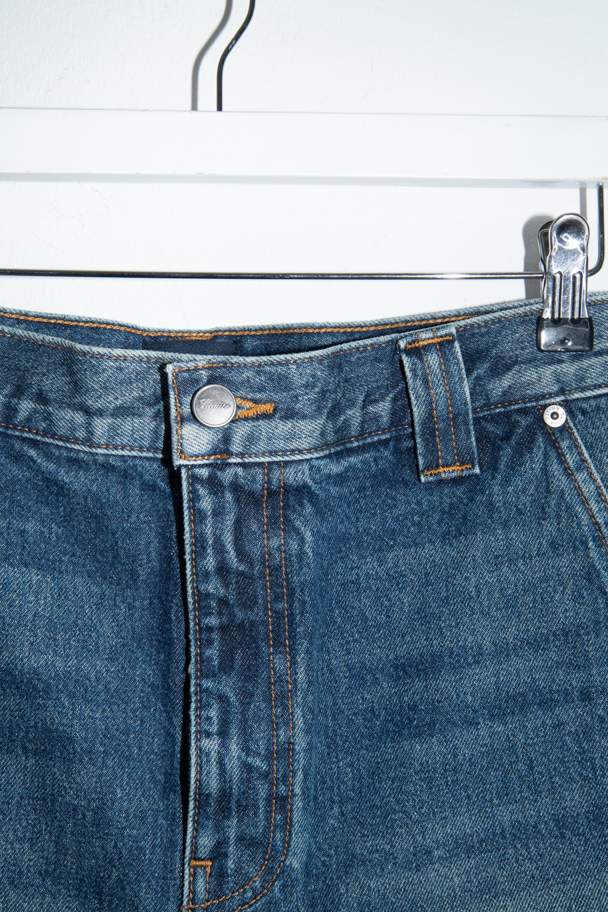 Khaite Jeansshorts in Dunkelblau