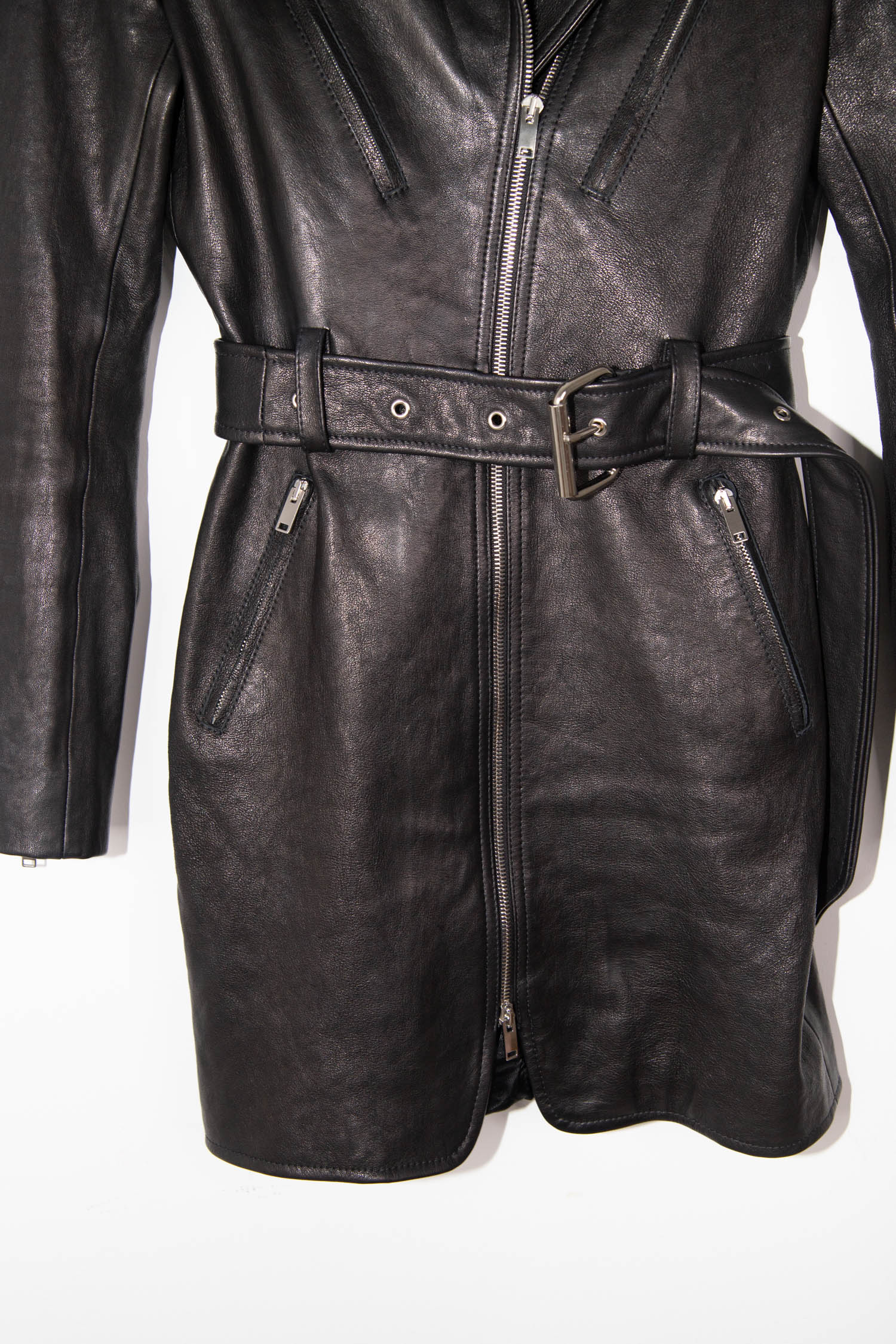 Khaite Minikleid "Nuelle" aus Leder in Schwarz