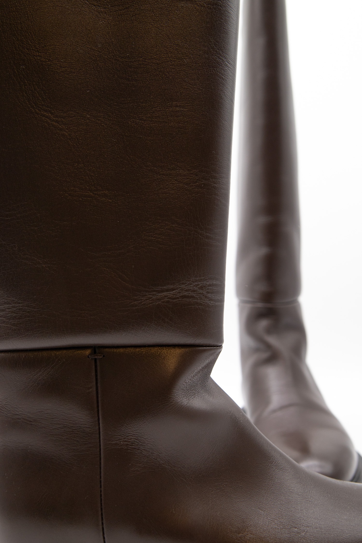 Khaite "Derby Boots" Stiefel in Dunkelbraun