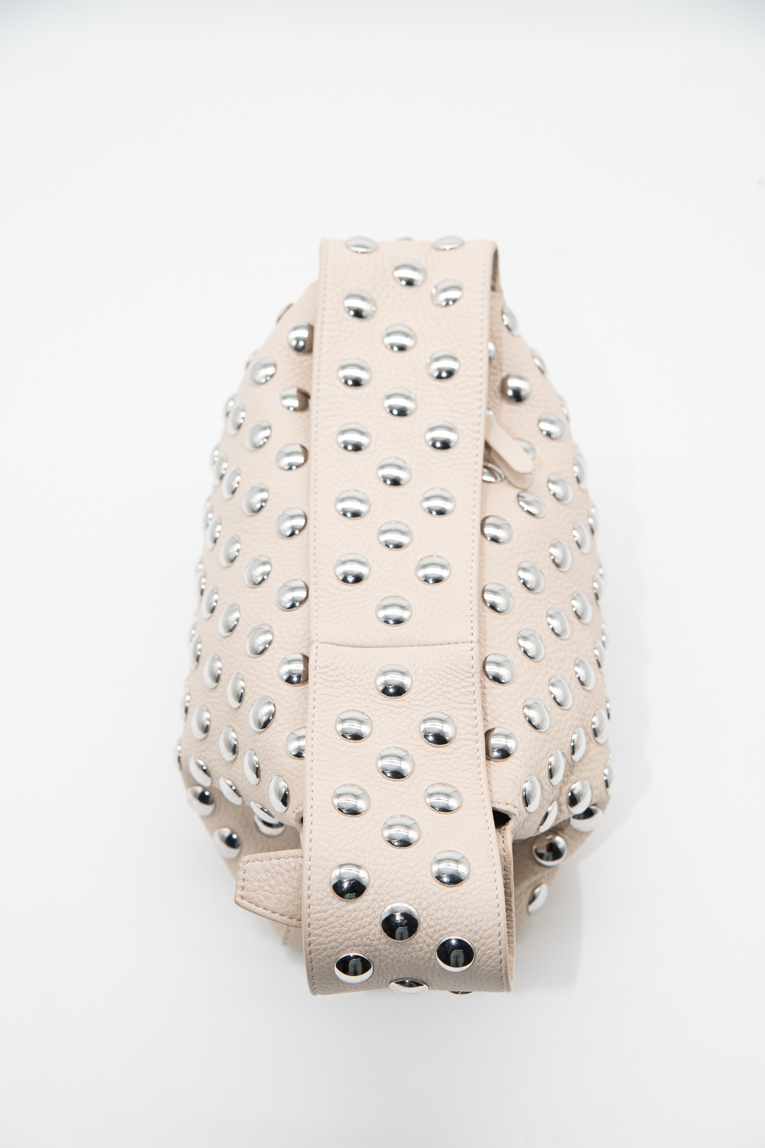 Khaite "Elena Medium" aus Leder in Ecru und Silber