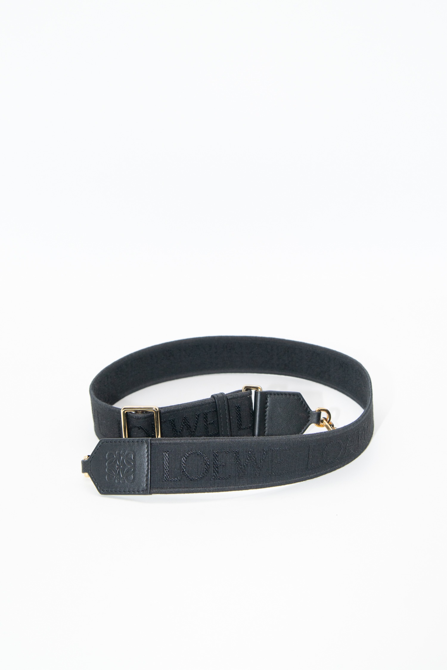 Loewe Taschenriemen in Schwarz und Gold